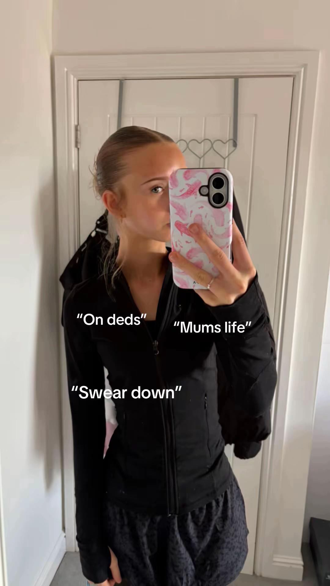@𝓁𝒶𝓊𝓇𝒶🪽🧁