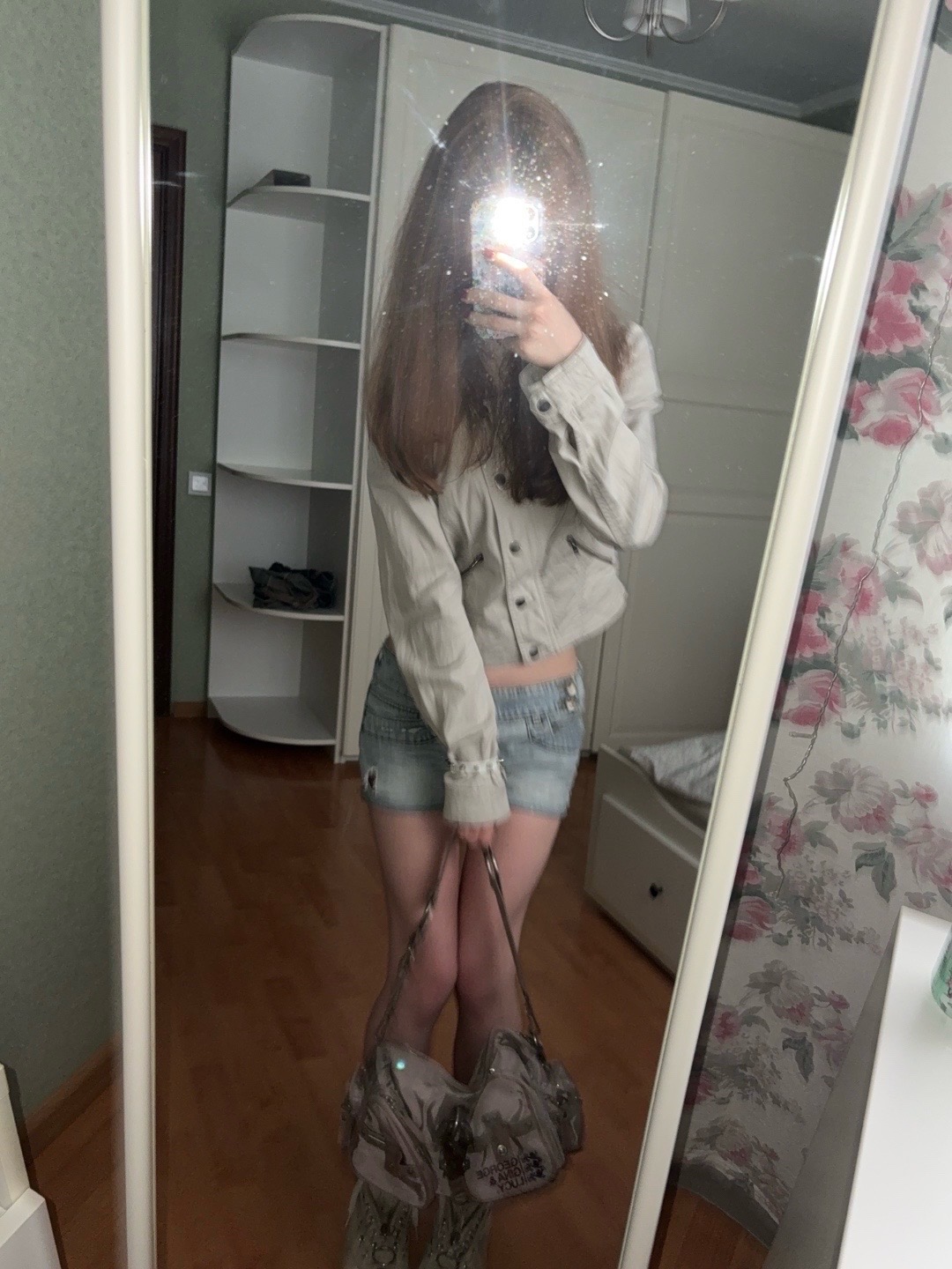@незнакомая девушка