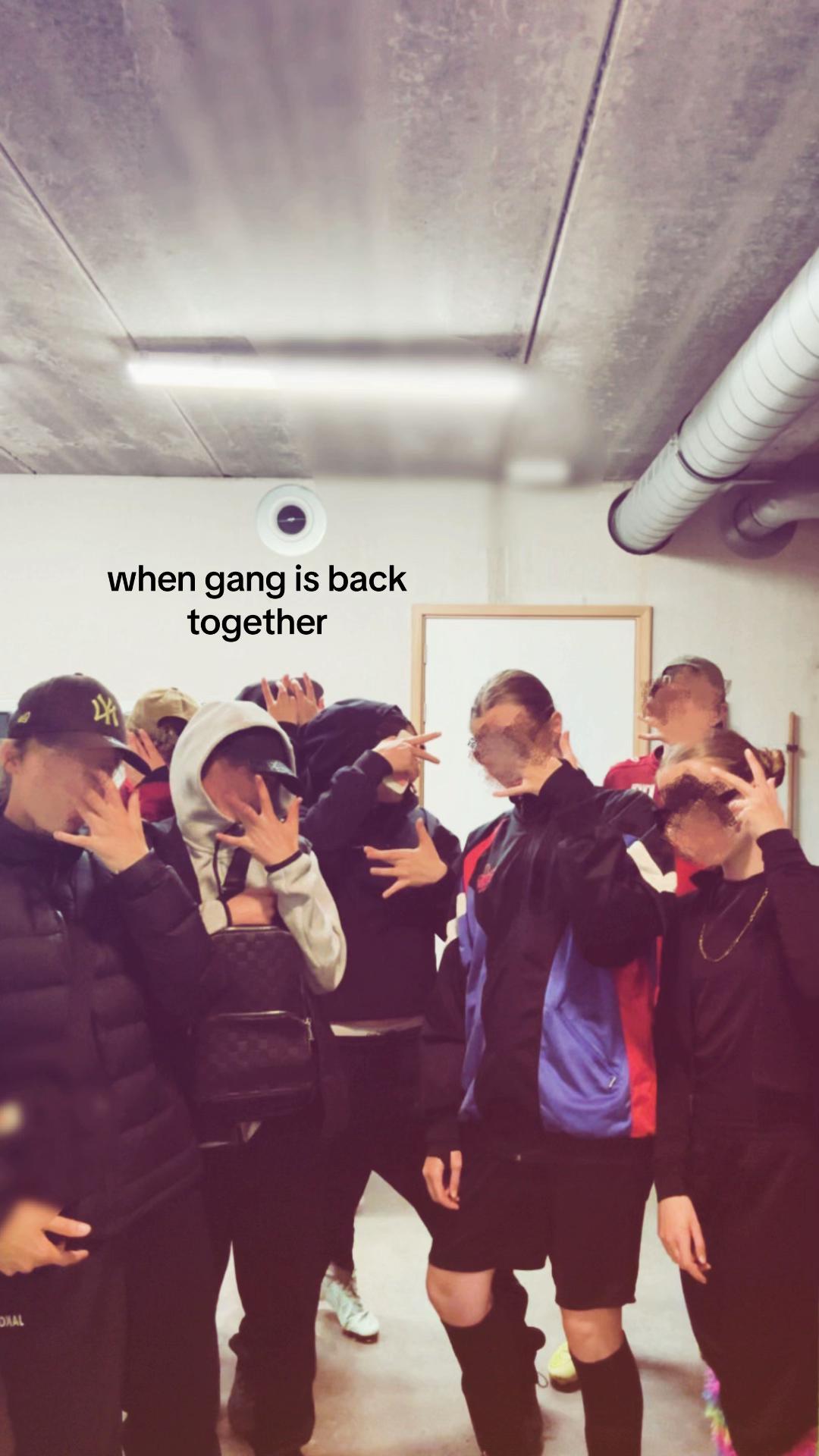 @ꨄ𝓔🪰