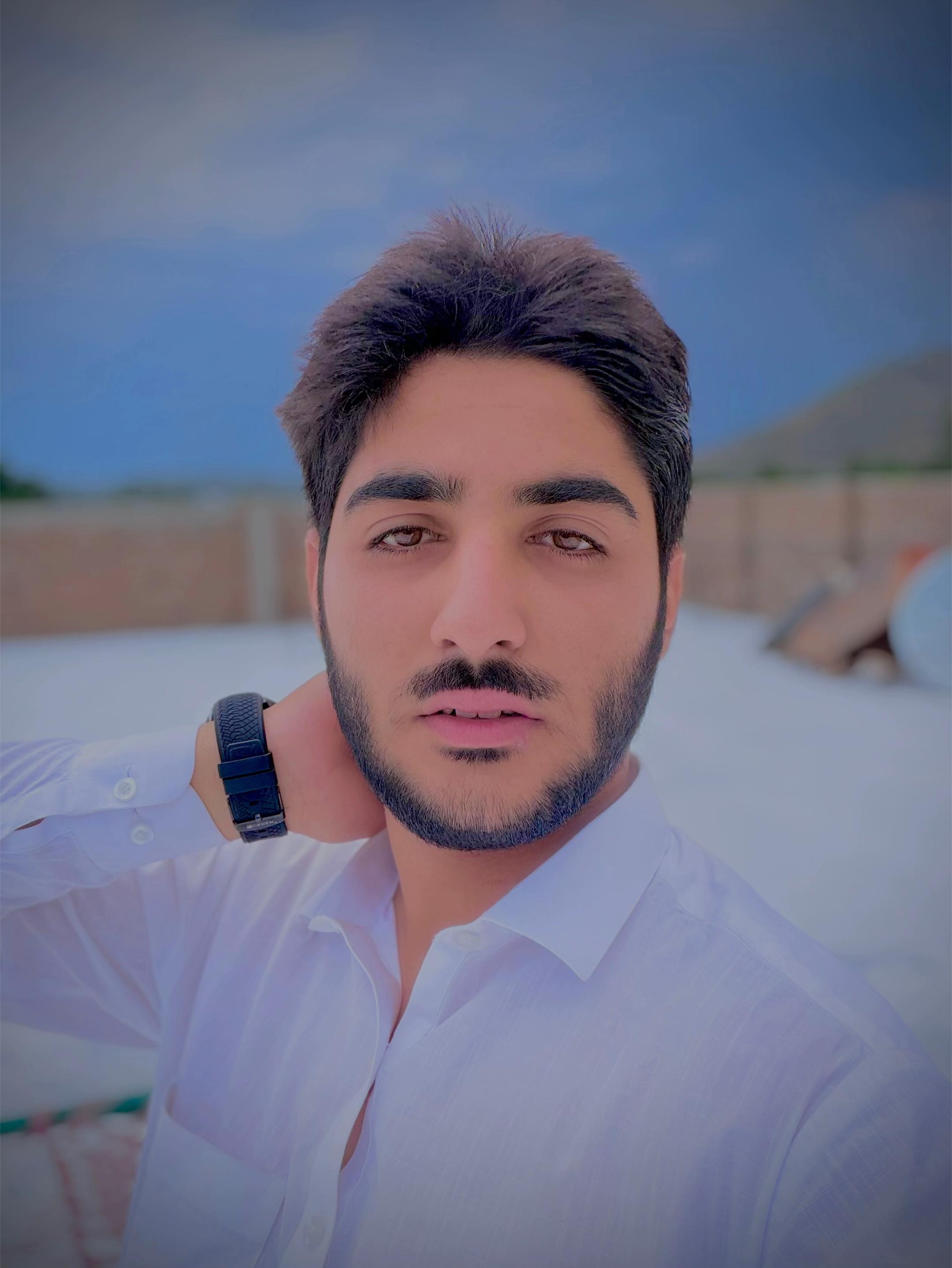 @TĦÊ ËŇÐ