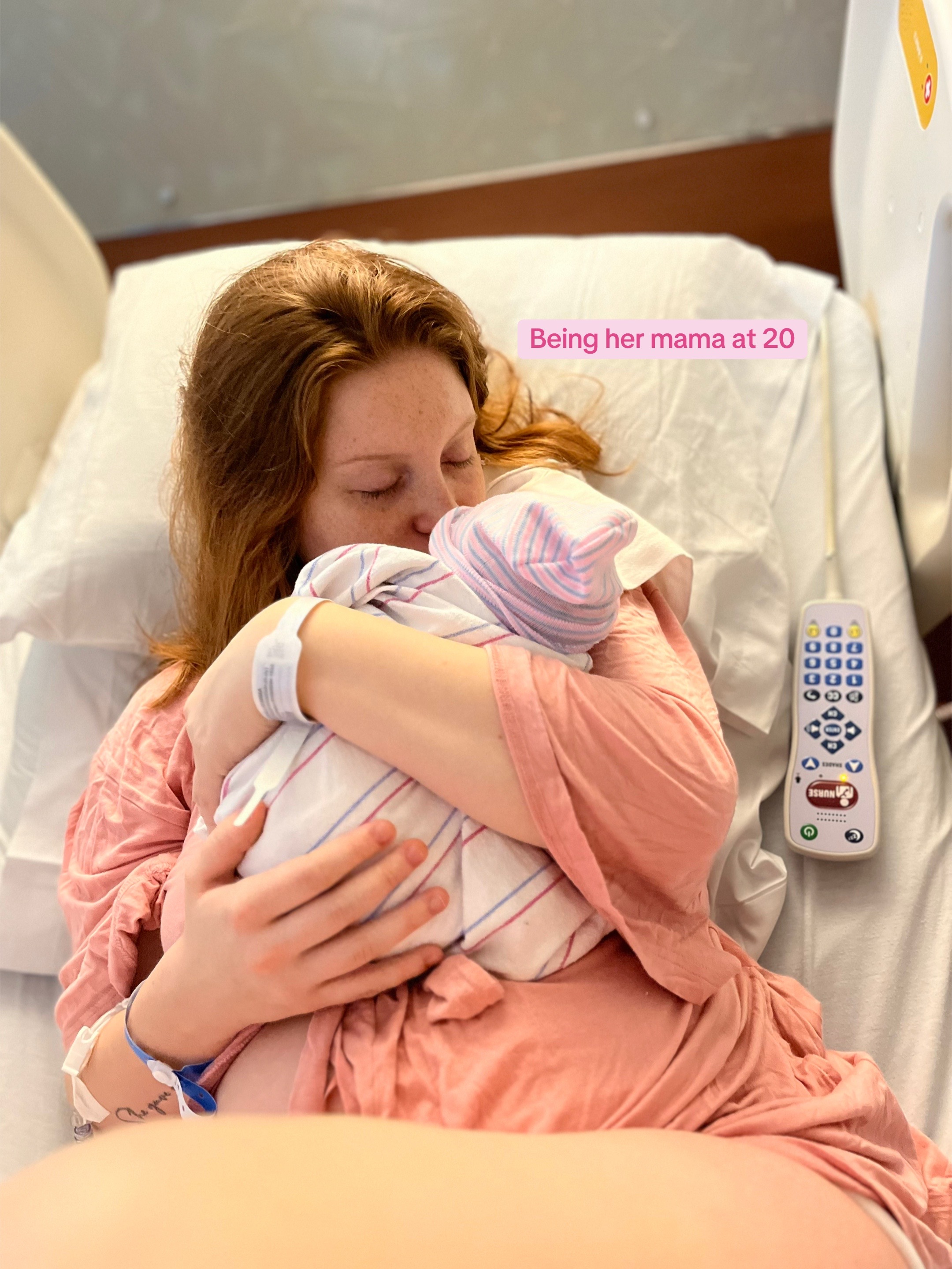 @𝕄𝕒𝕞𝕒 𝔼🧸🥥🤎
