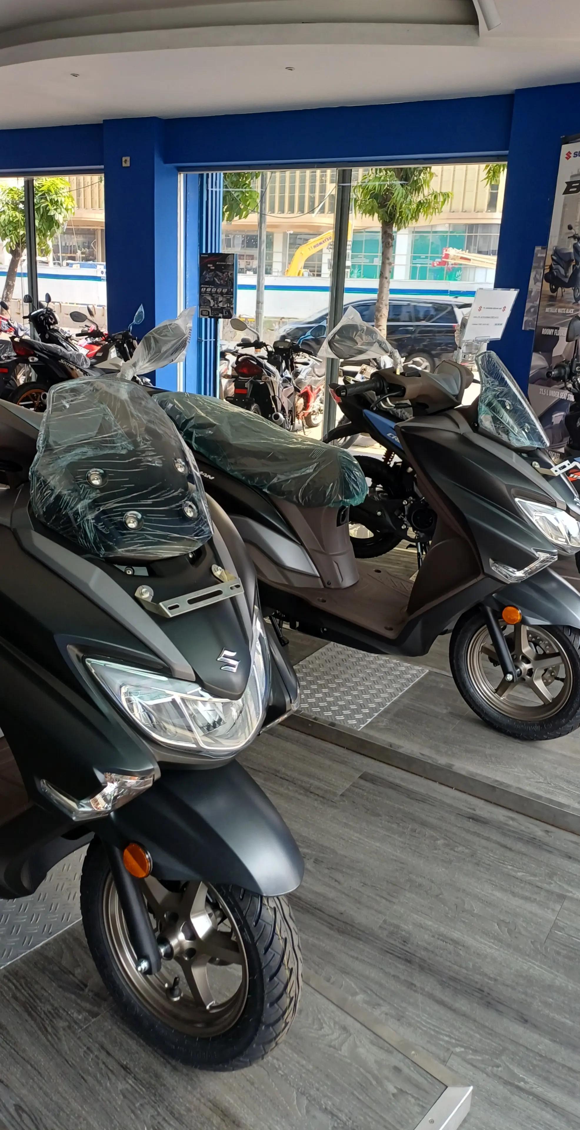 @suzuki hayam wuruk