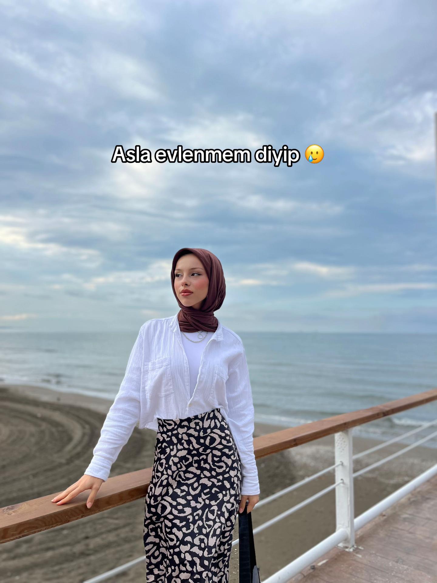 @MEYUSA R.