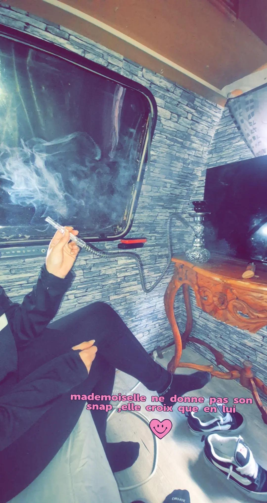 @emm_a "🎭