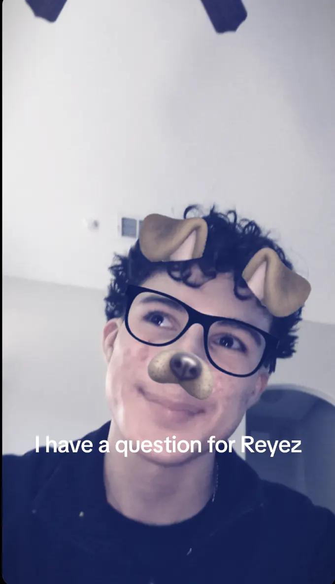 @Reyez
