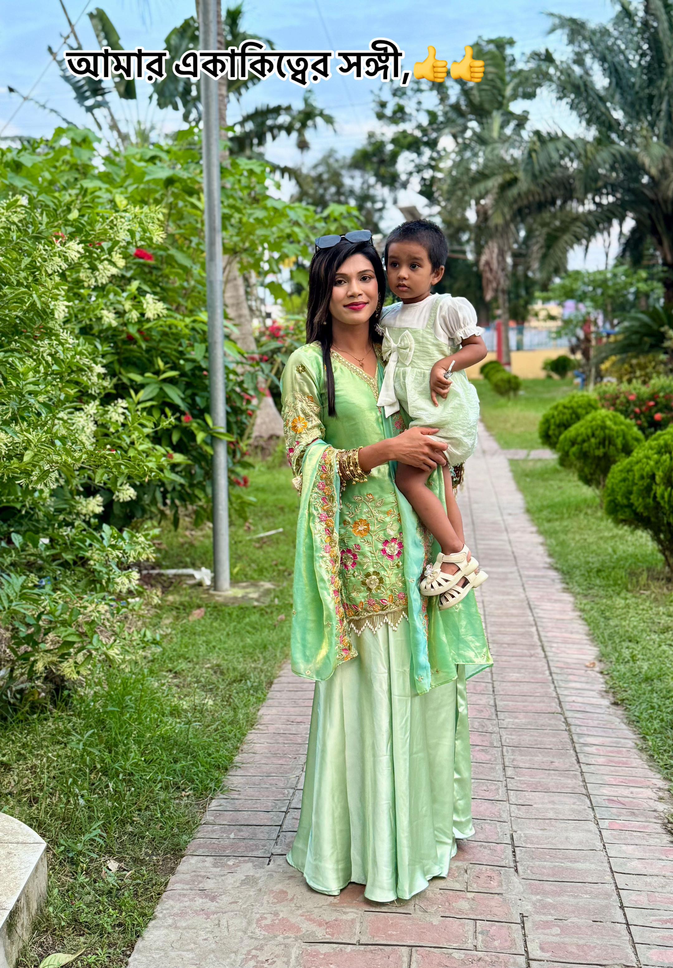 @👩🎓⚖️Arshi +(আরু)⚖️🎓
