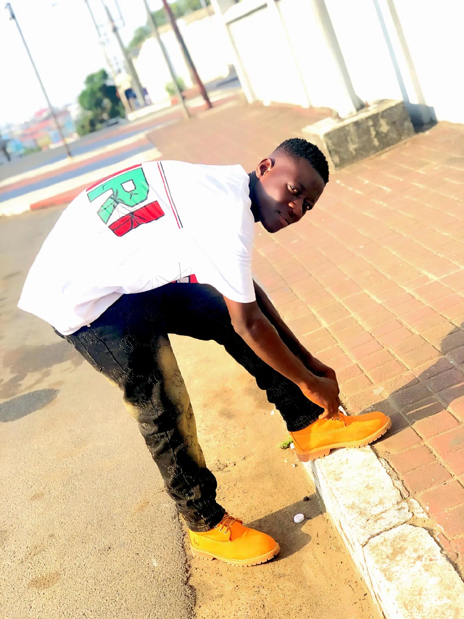@Classic man 🇱🇷 🌎
