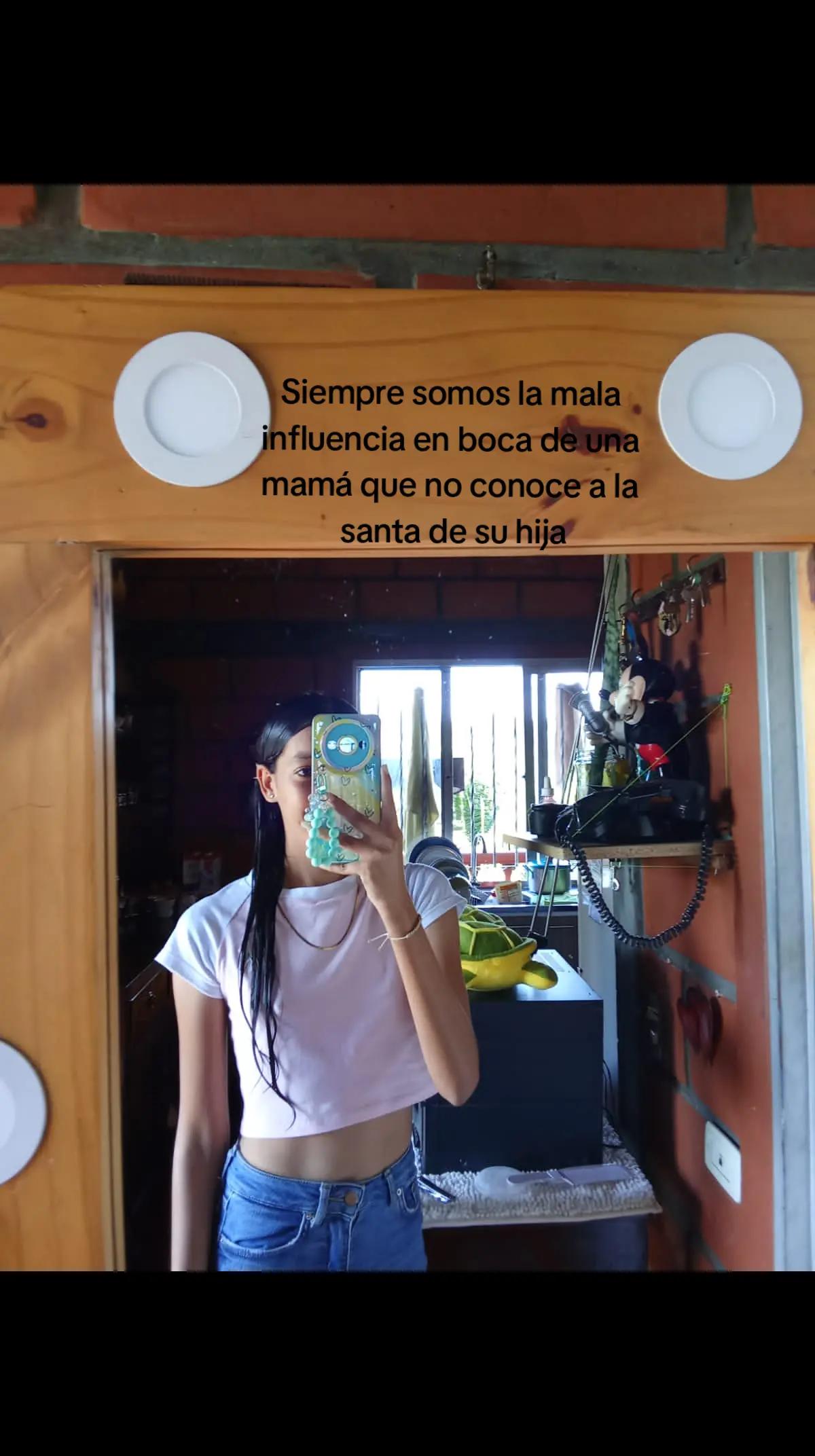 @Carol🍒.