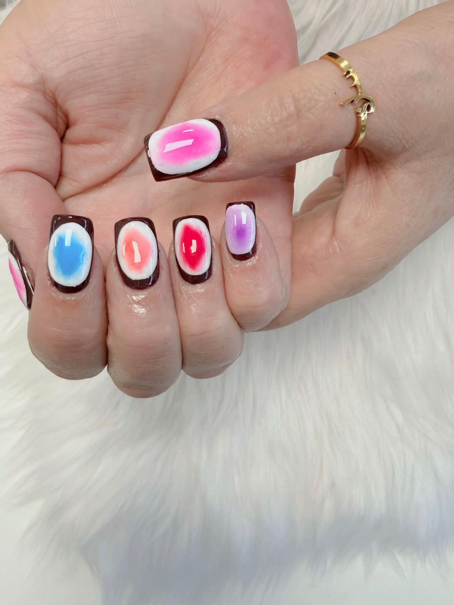 @71 Farnborough SKY NAILS