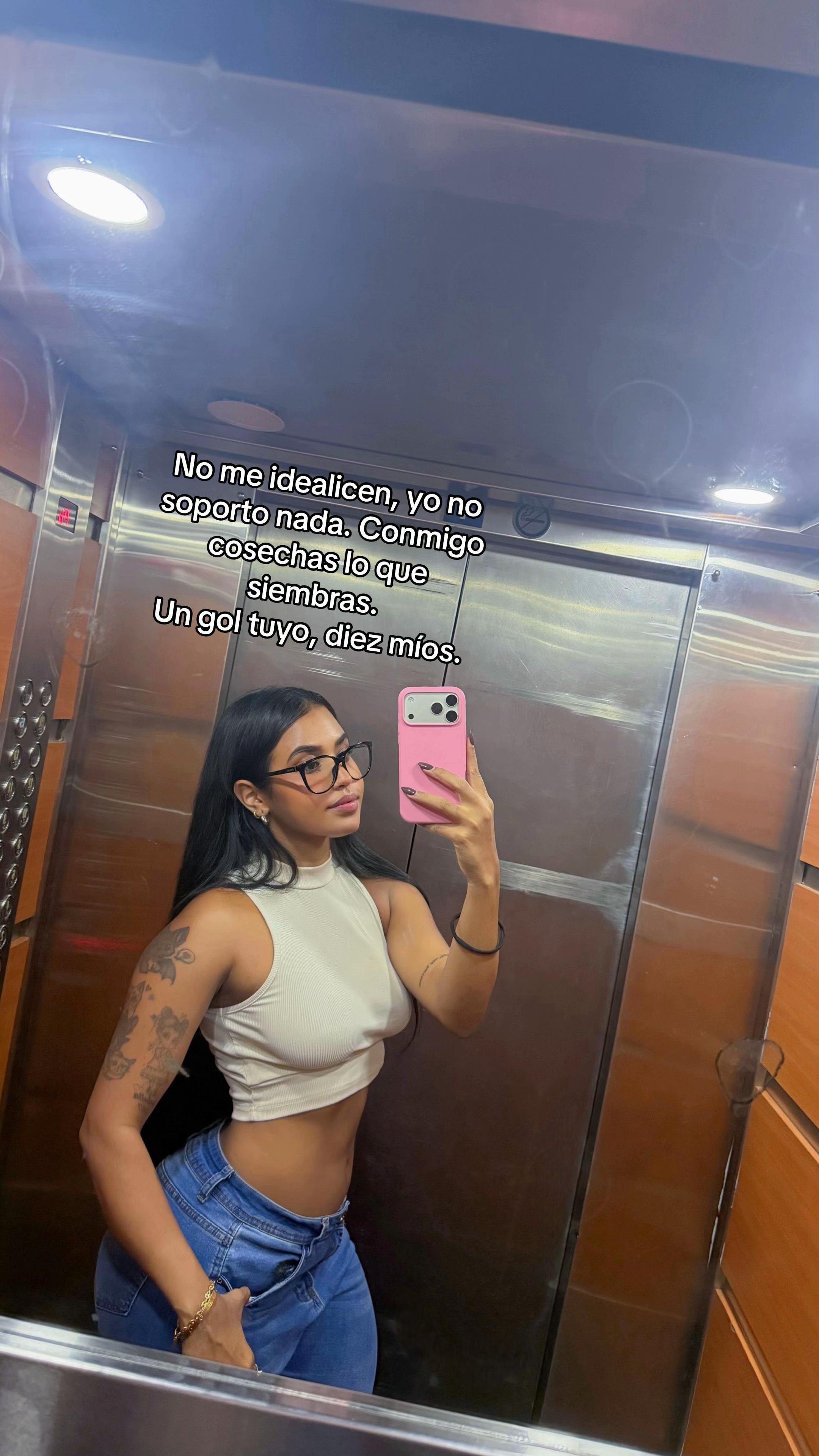 @Ang&eacute;lica Aguilera