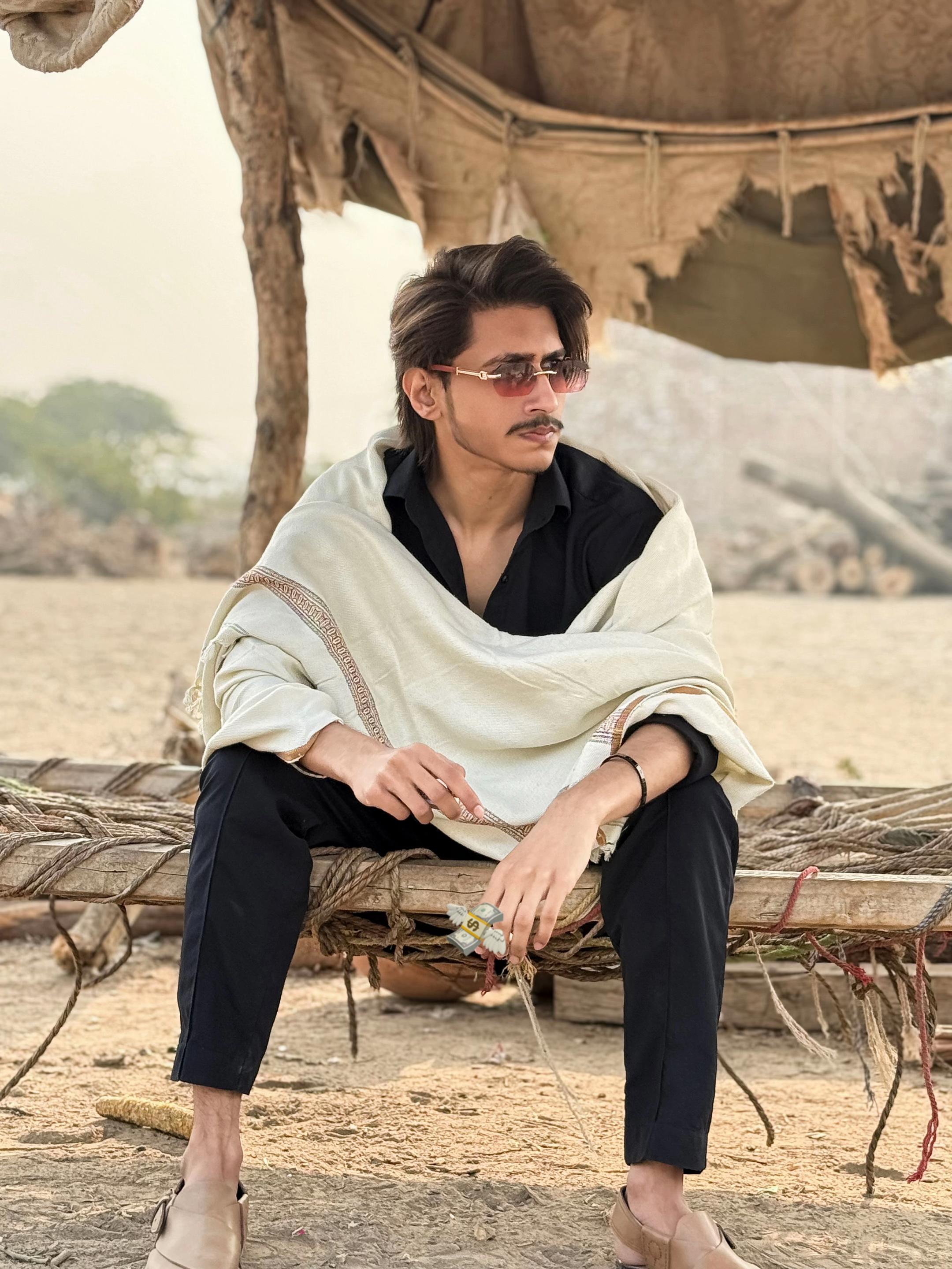 @ہادی خان 🦇