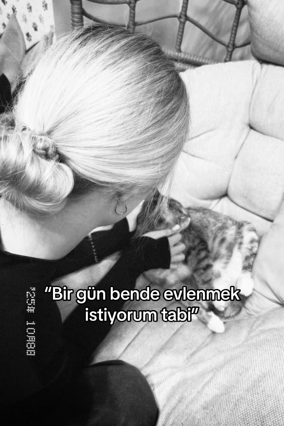@nur 🪬🪩