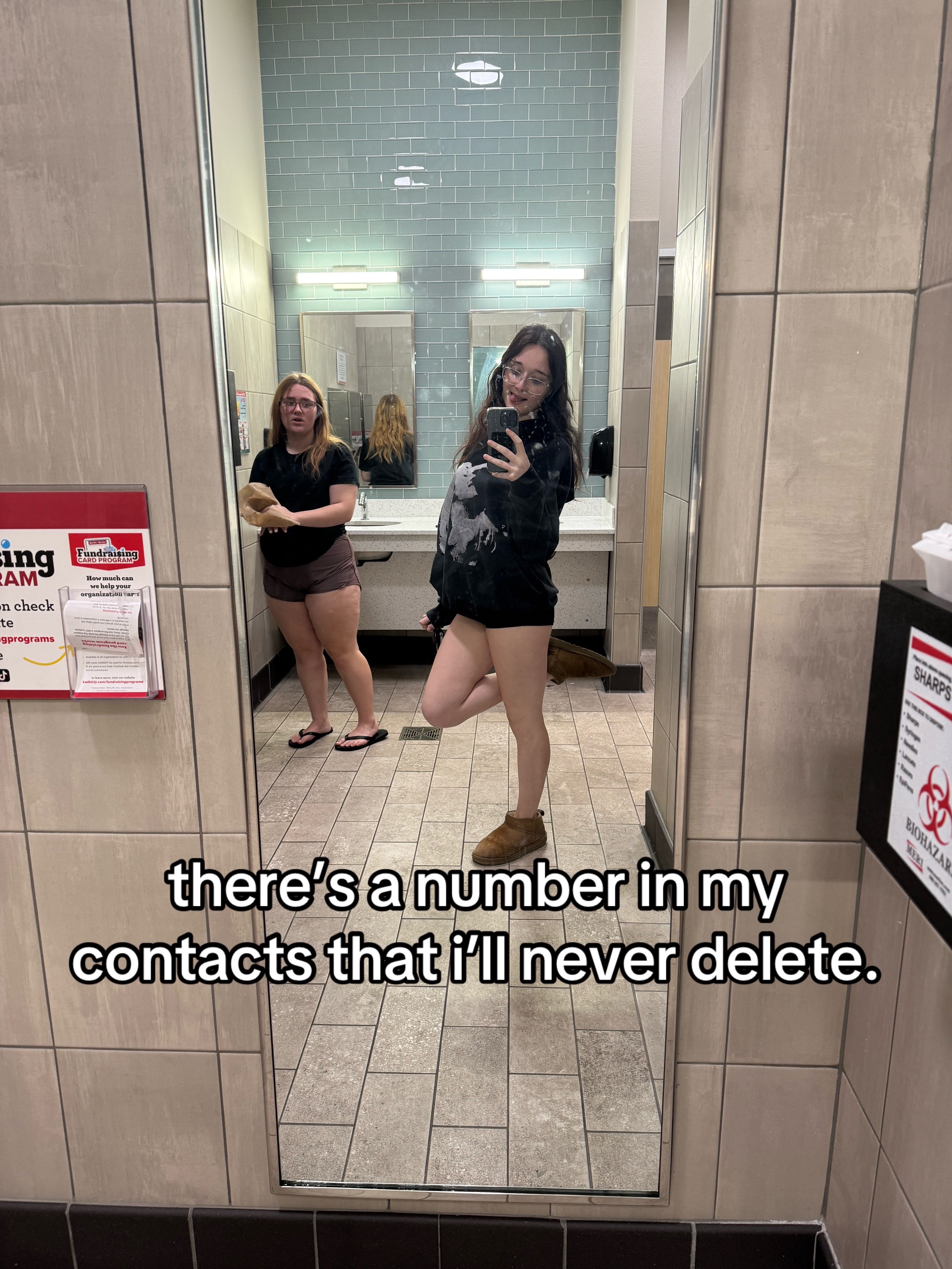 @Lexiii