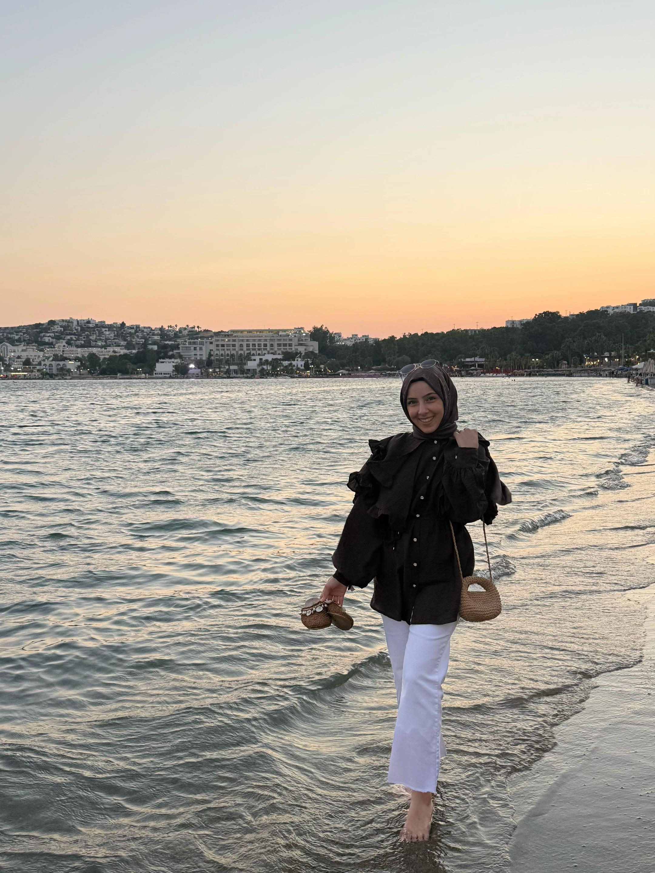 @Hatice Şimay