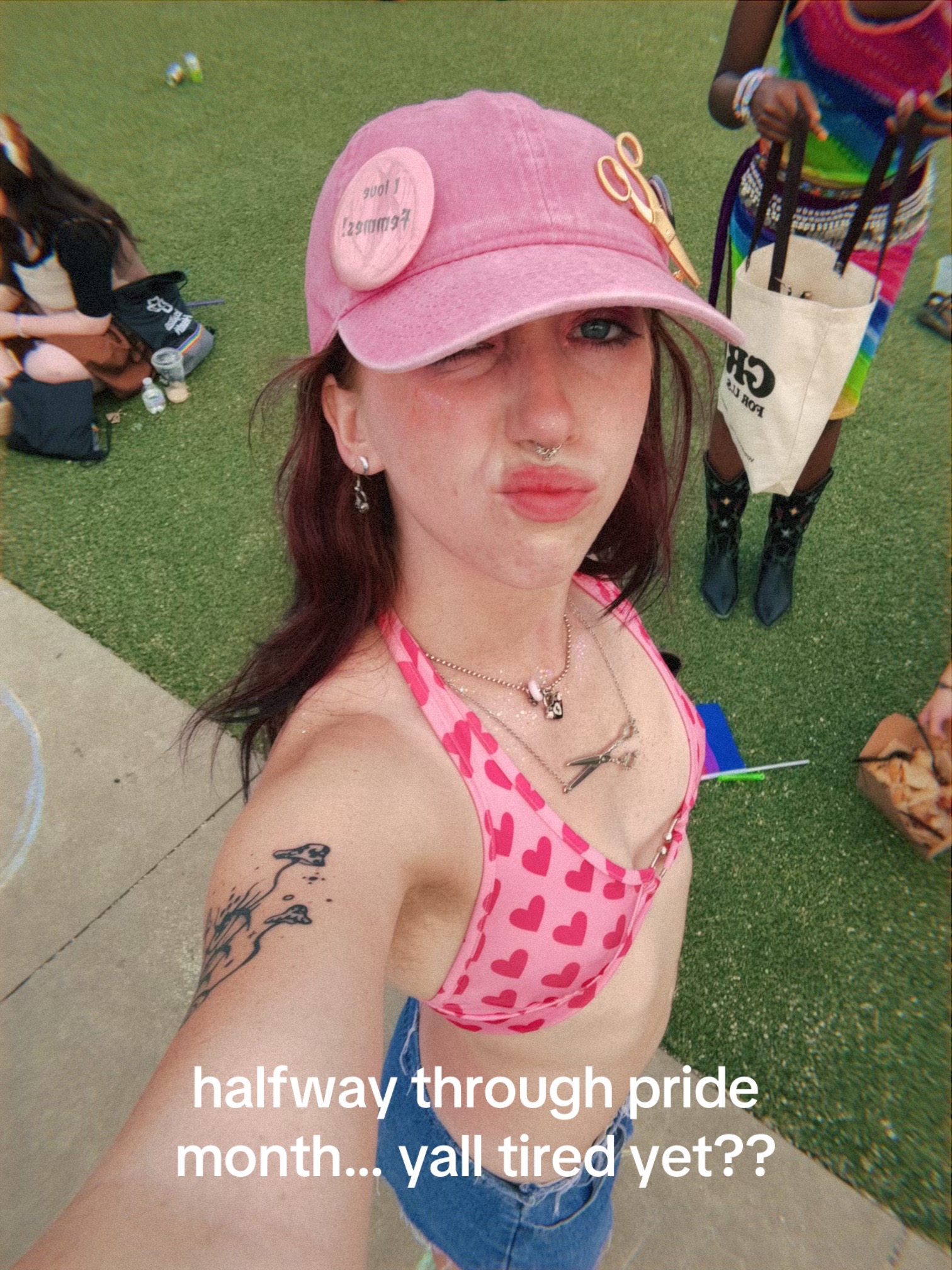 @chlo.no.money.2