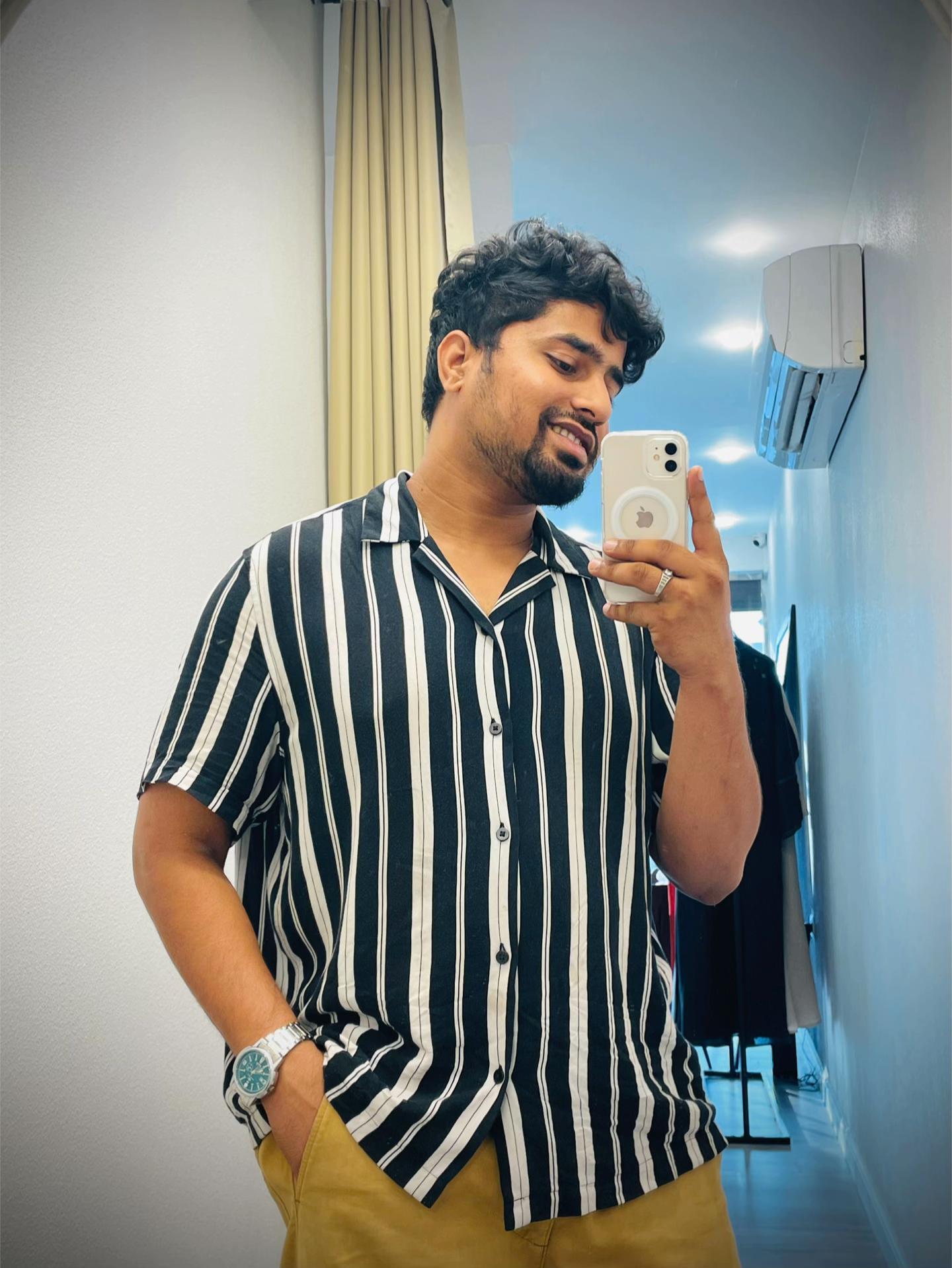 @Smarty🧑&zwj;🦱🇮🇳 🇧🇭