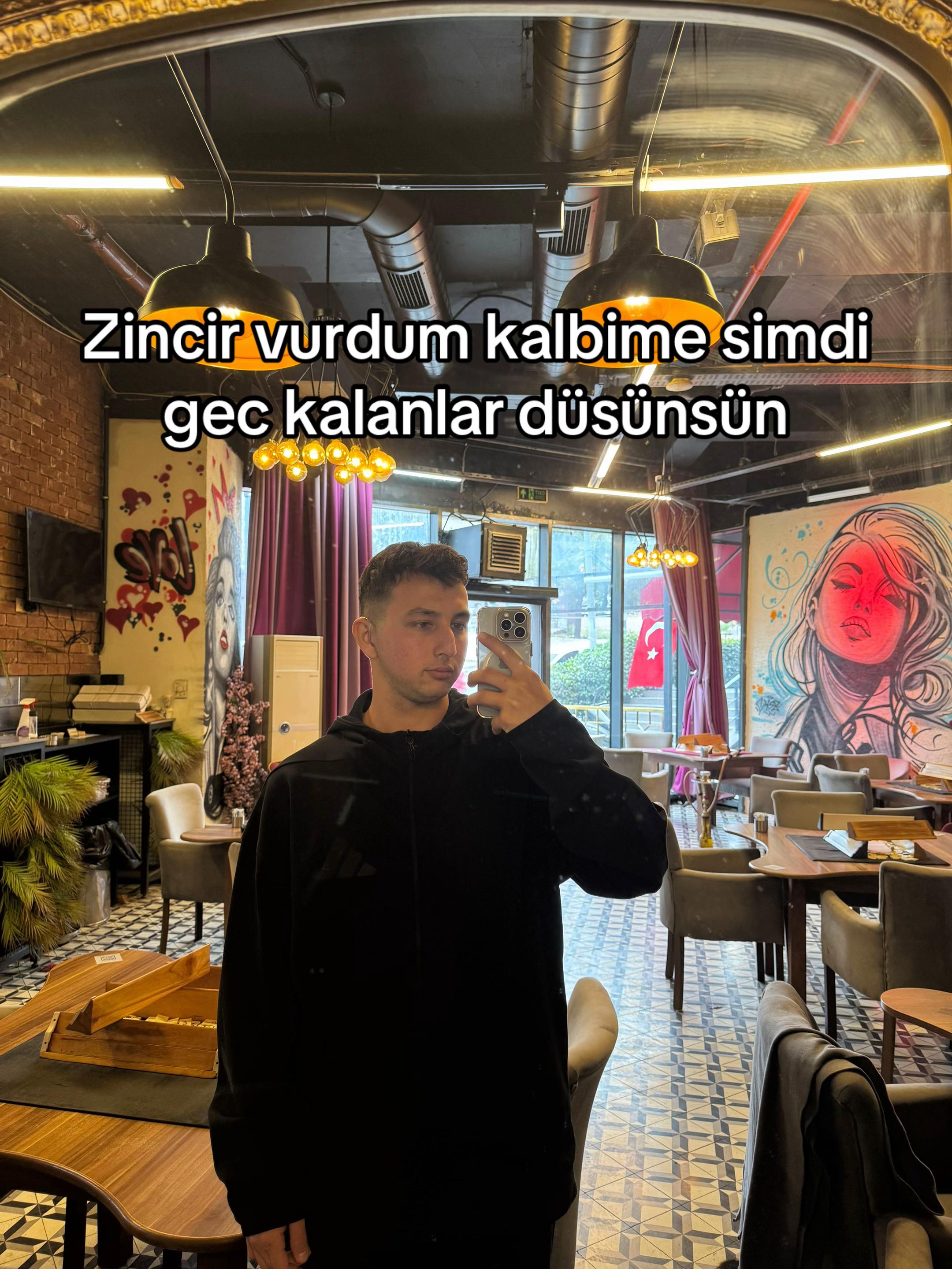 @cafer ✶