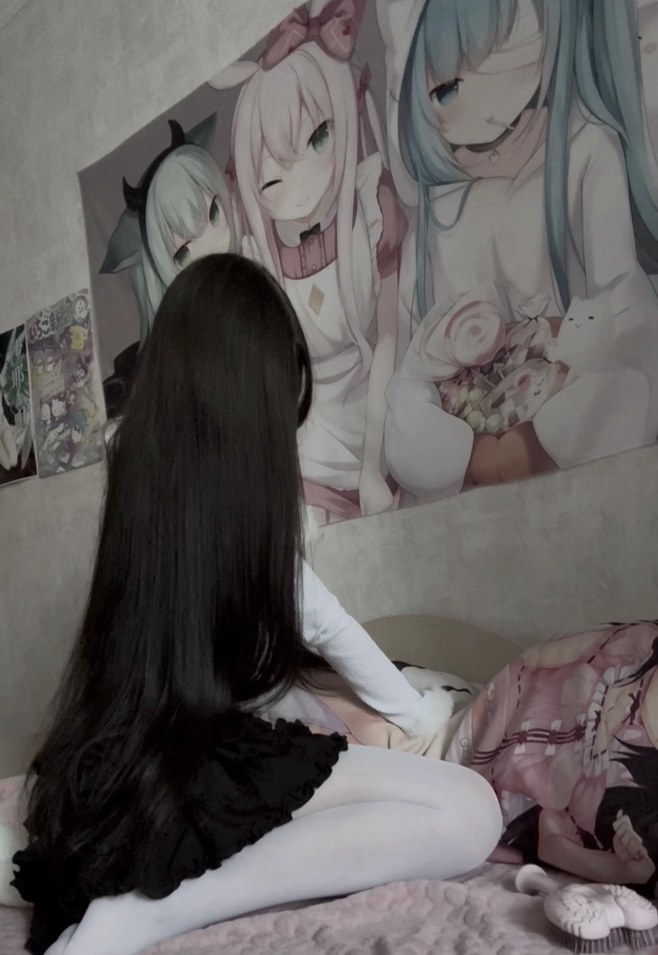 @kittyparadox