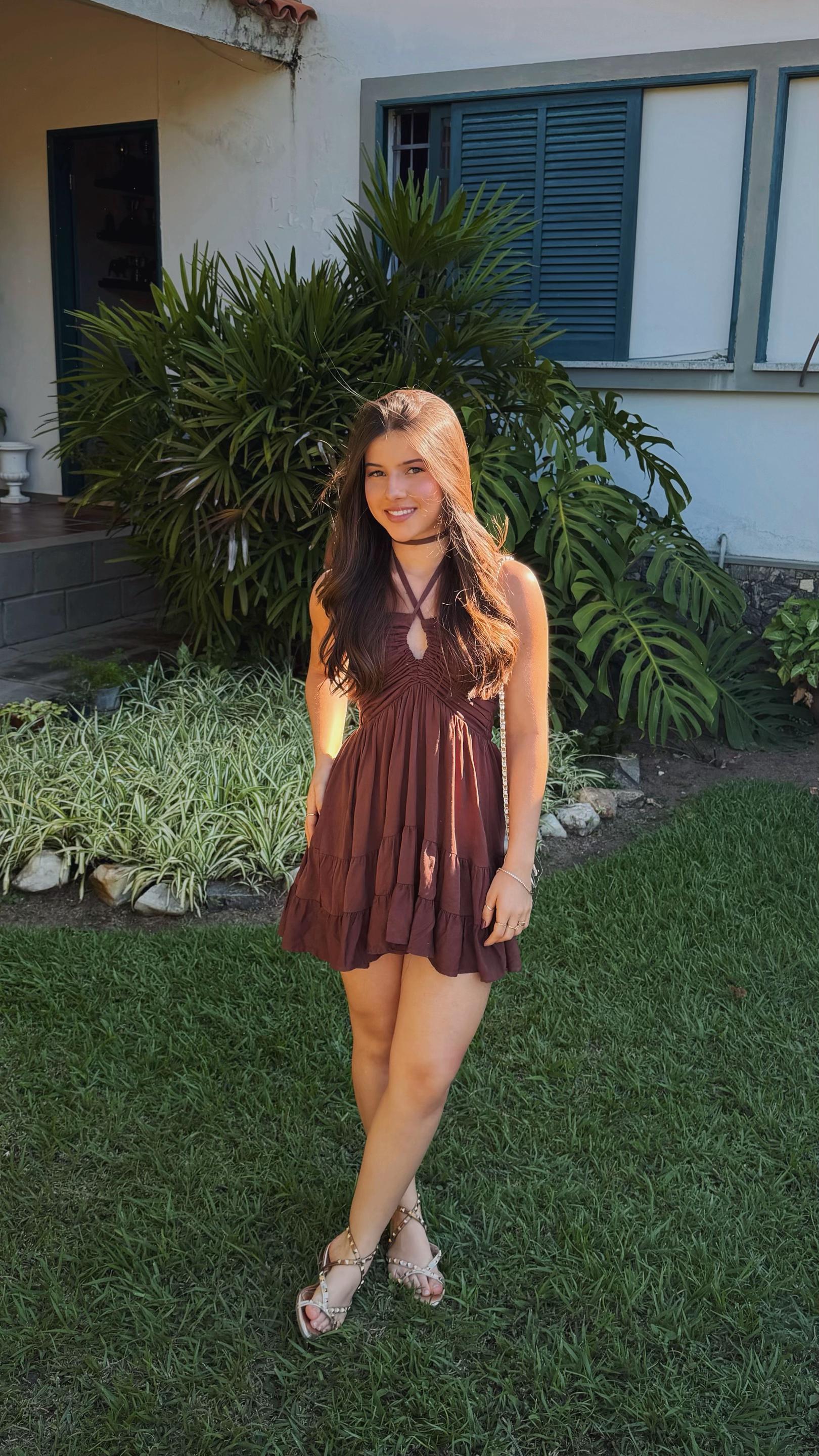 @LARACOSTAAB_