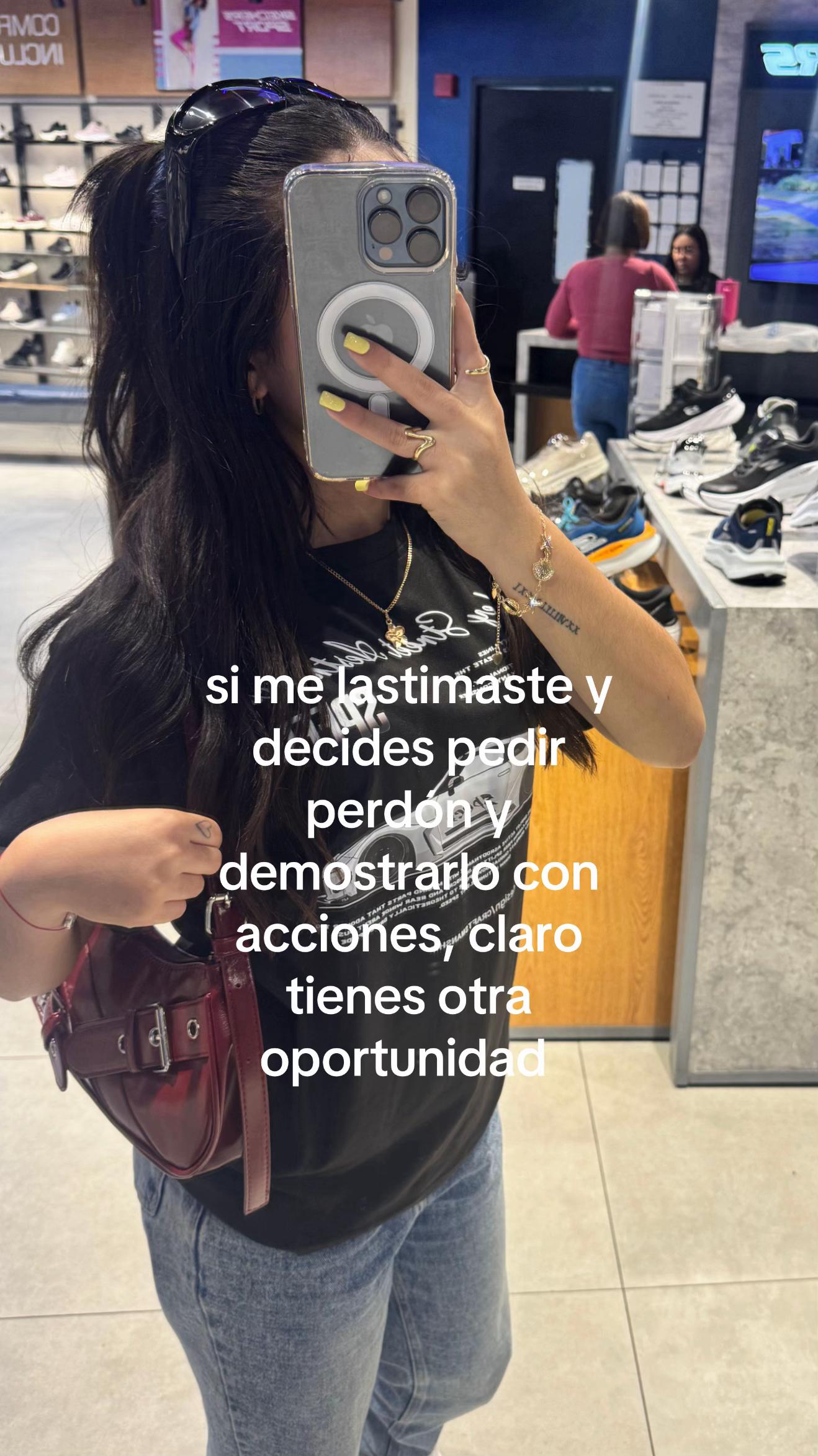 @𝓖𝓸𝓬𝓱𝓪👩🏻