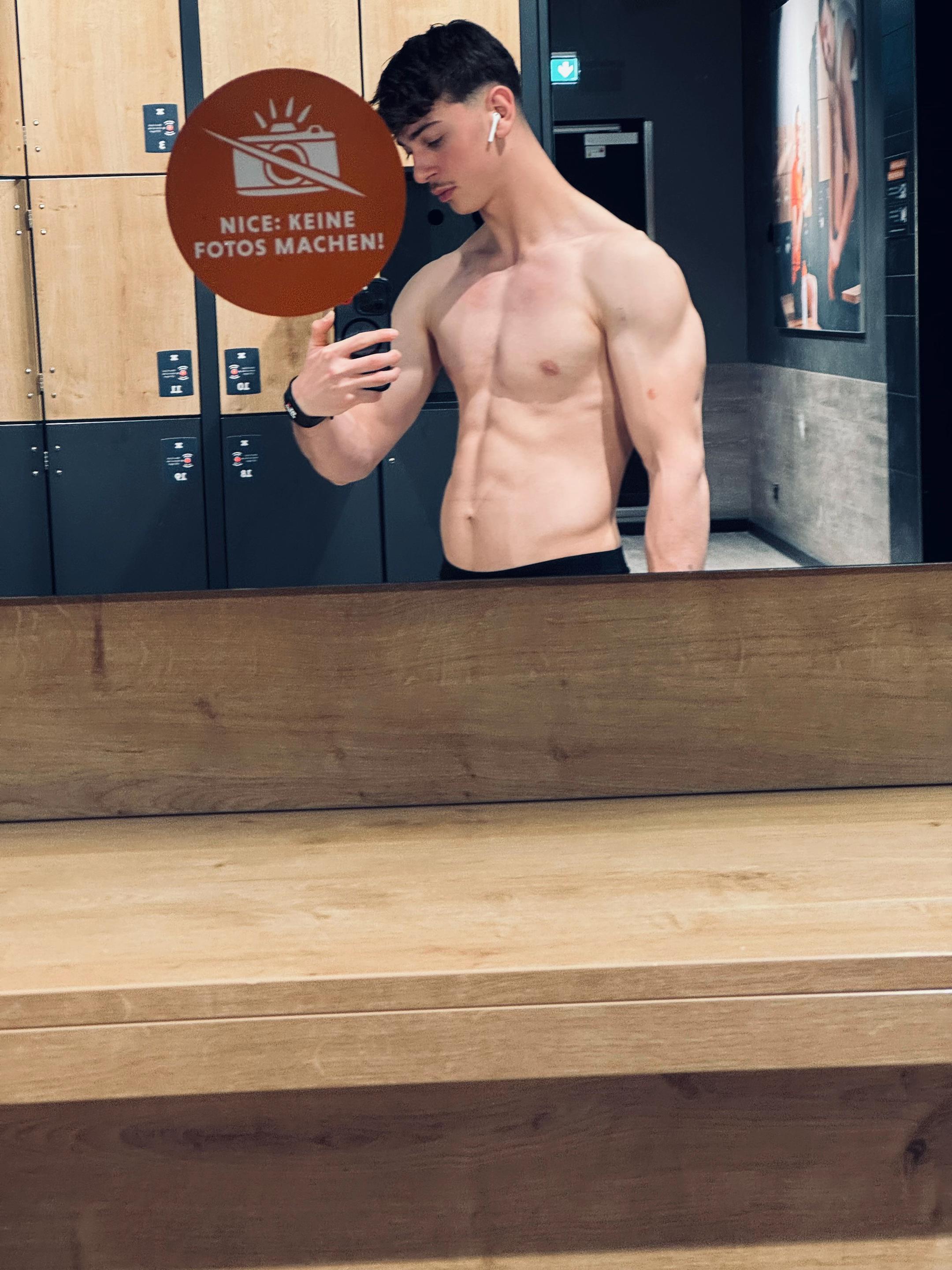 @enes.th03