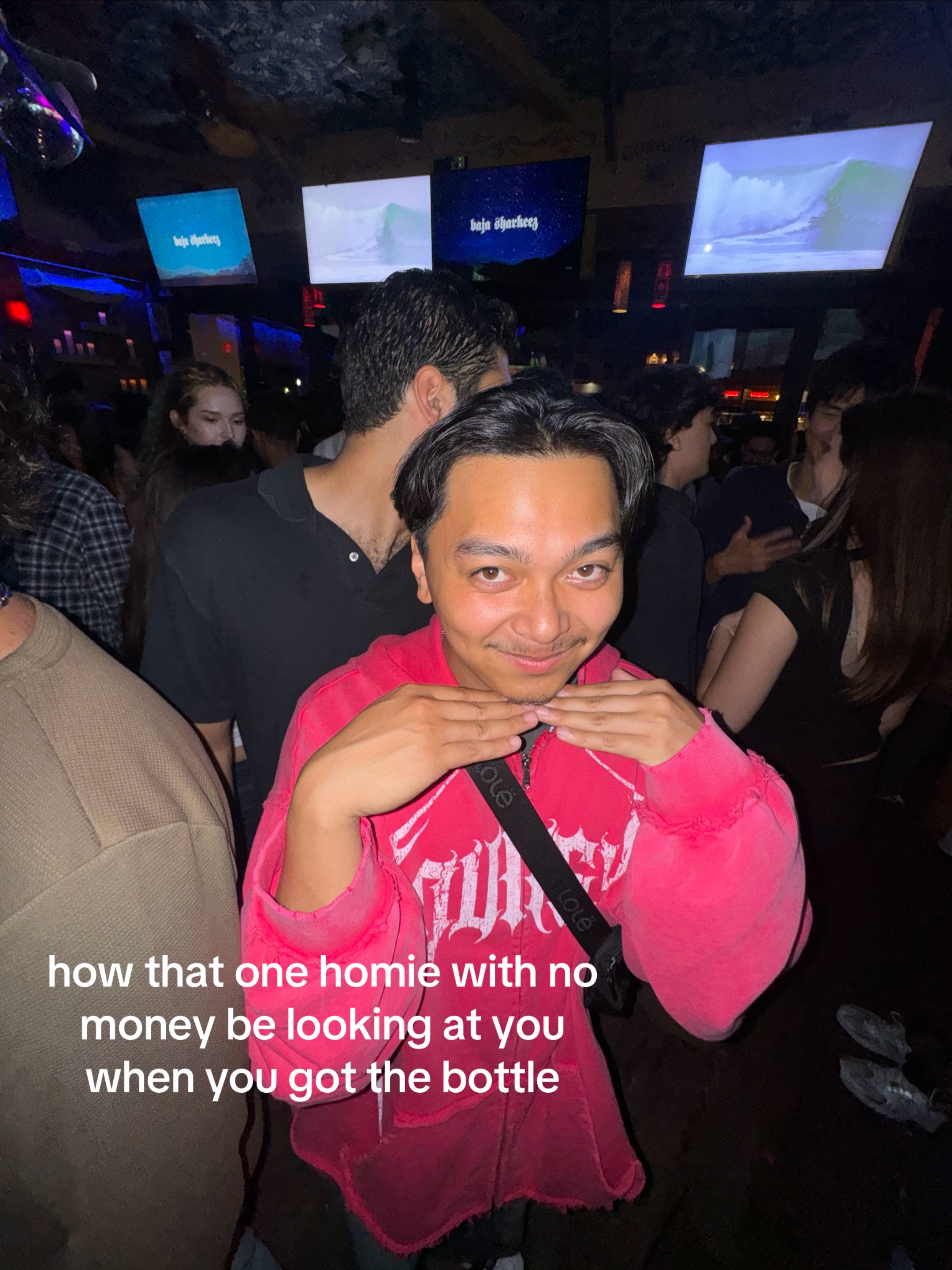 @Hotshots & thots🥂