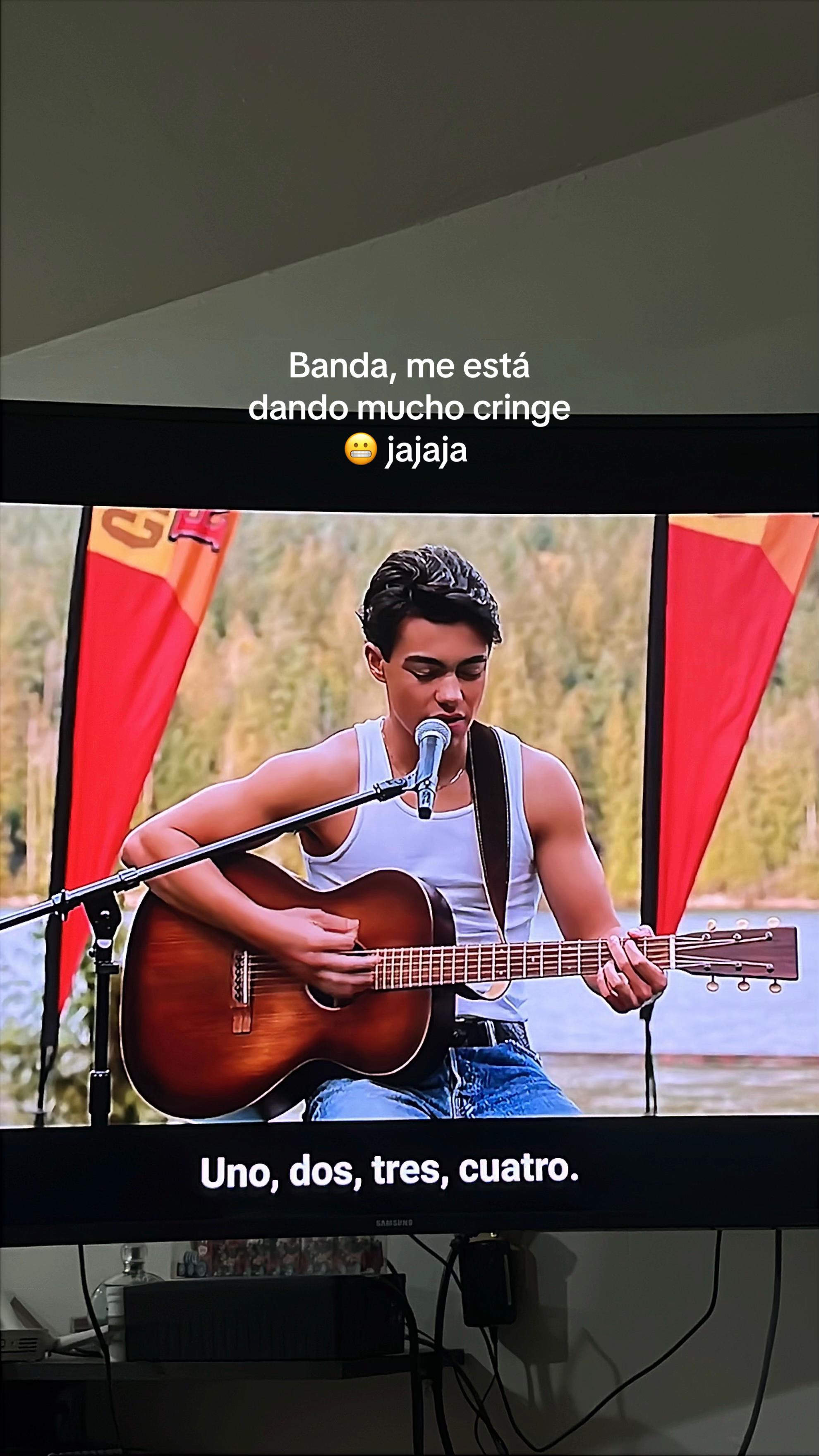 @Hablemos de series y más