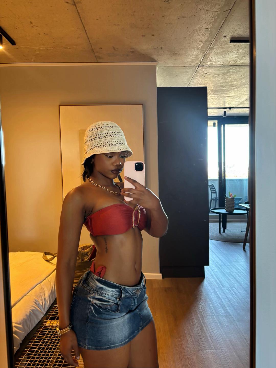@Ntwenhle/Amanda.G