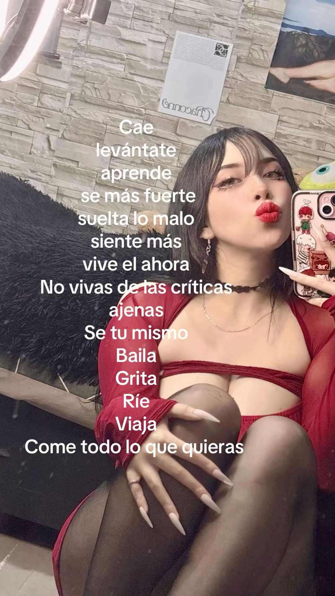 @adele_lee9