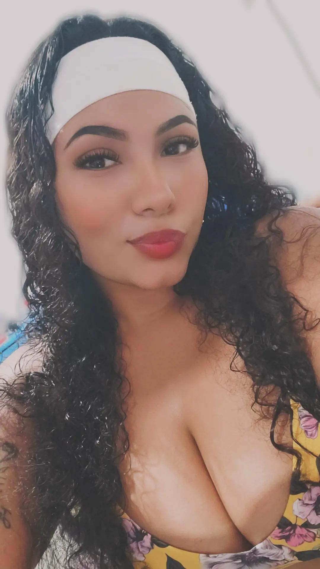 @𝓘 𝓪𝓶 𝓔𝓶𝓲𝓵𝔂 🔥