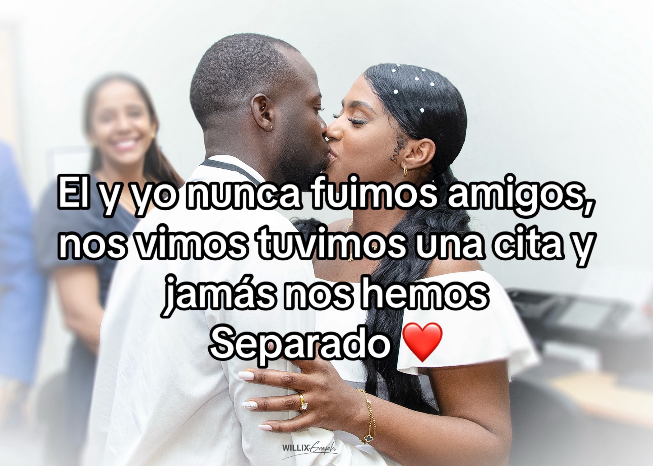 @Lore ᥫ᭡