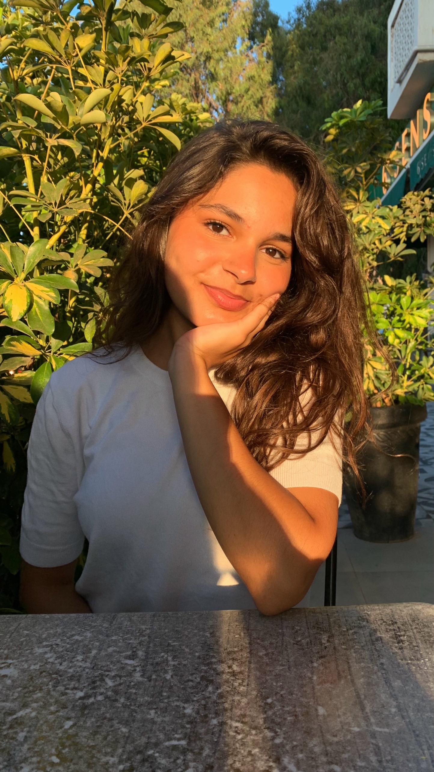 @linda.