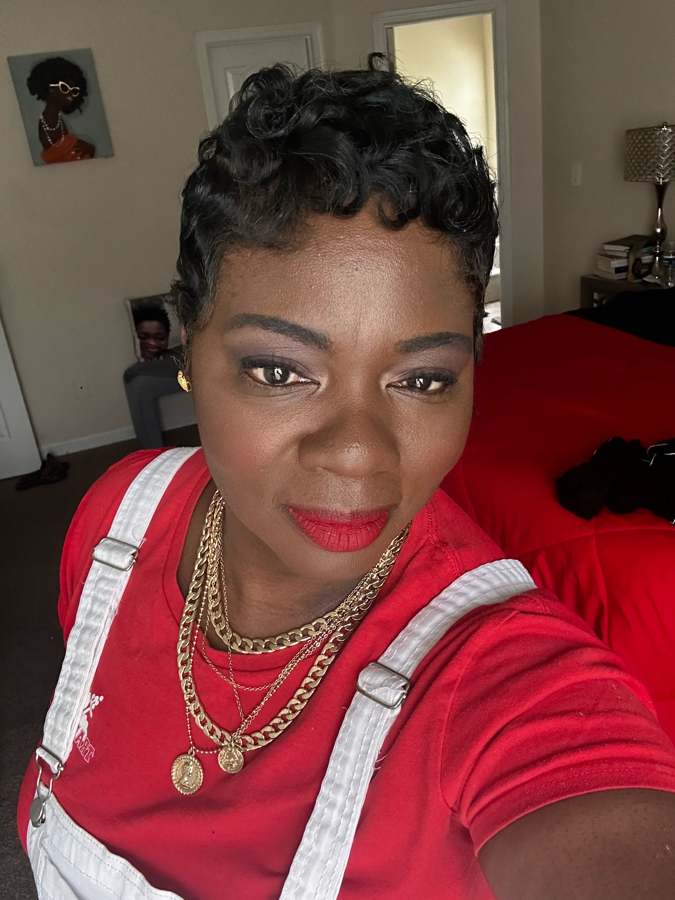 @Tayiasimone