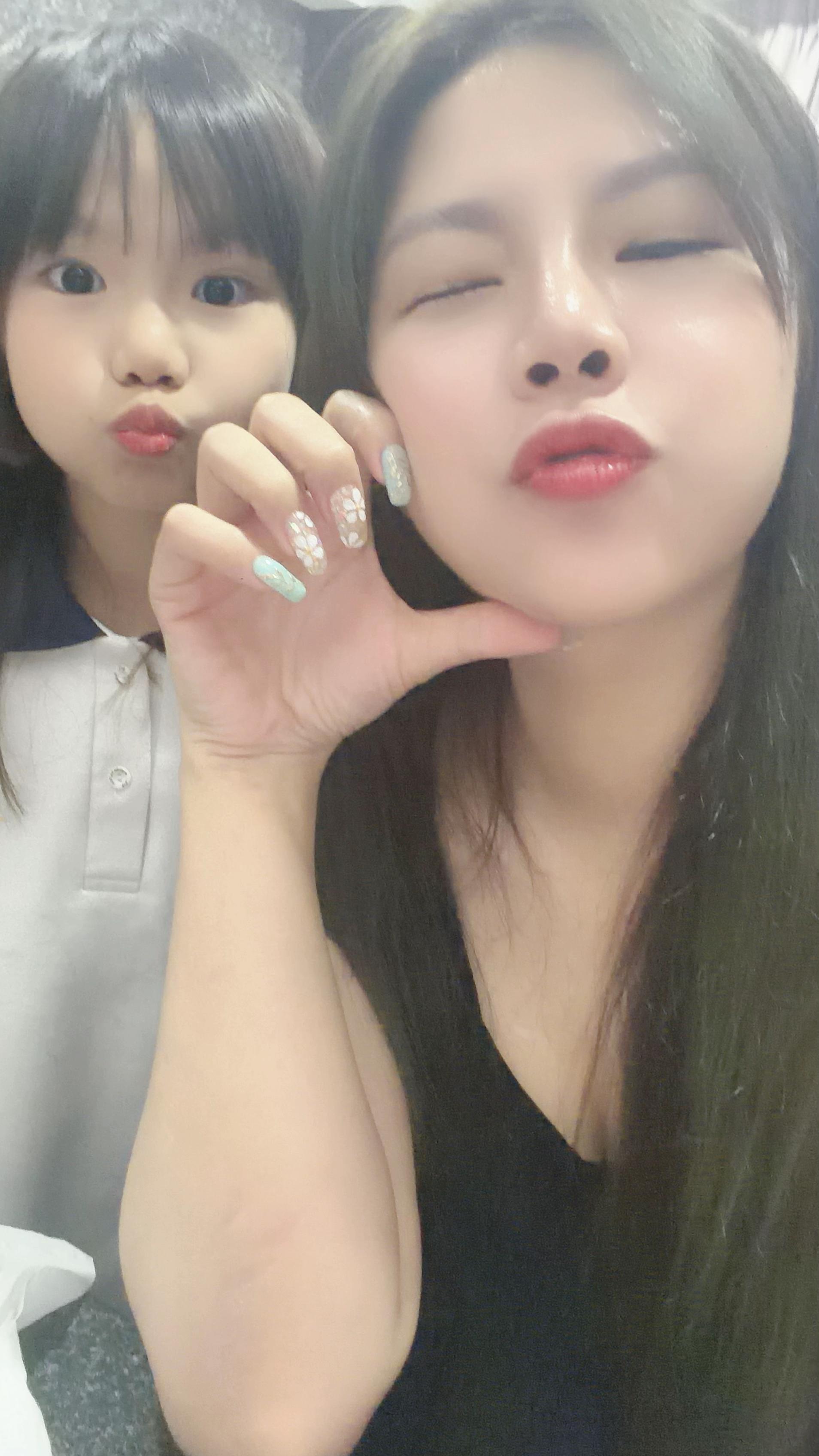 @小娟Dr。× Starvia