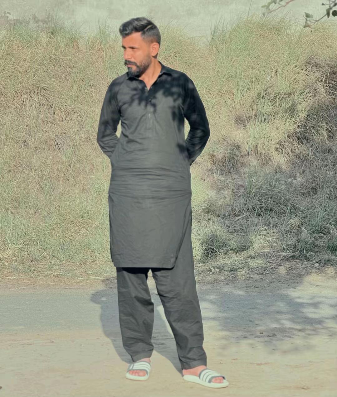 @👑 SHANI 🇵🇰🇦🇪