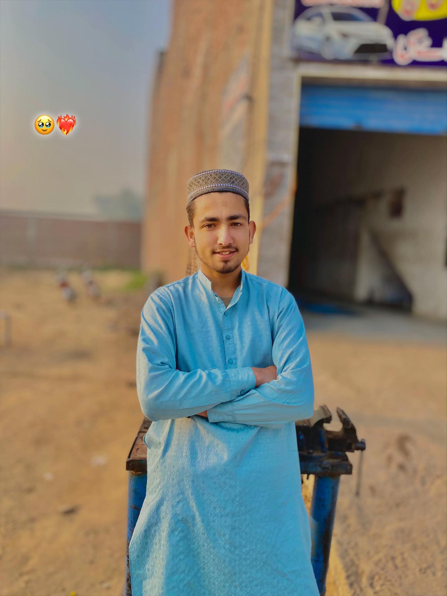 @QARI 46 👑