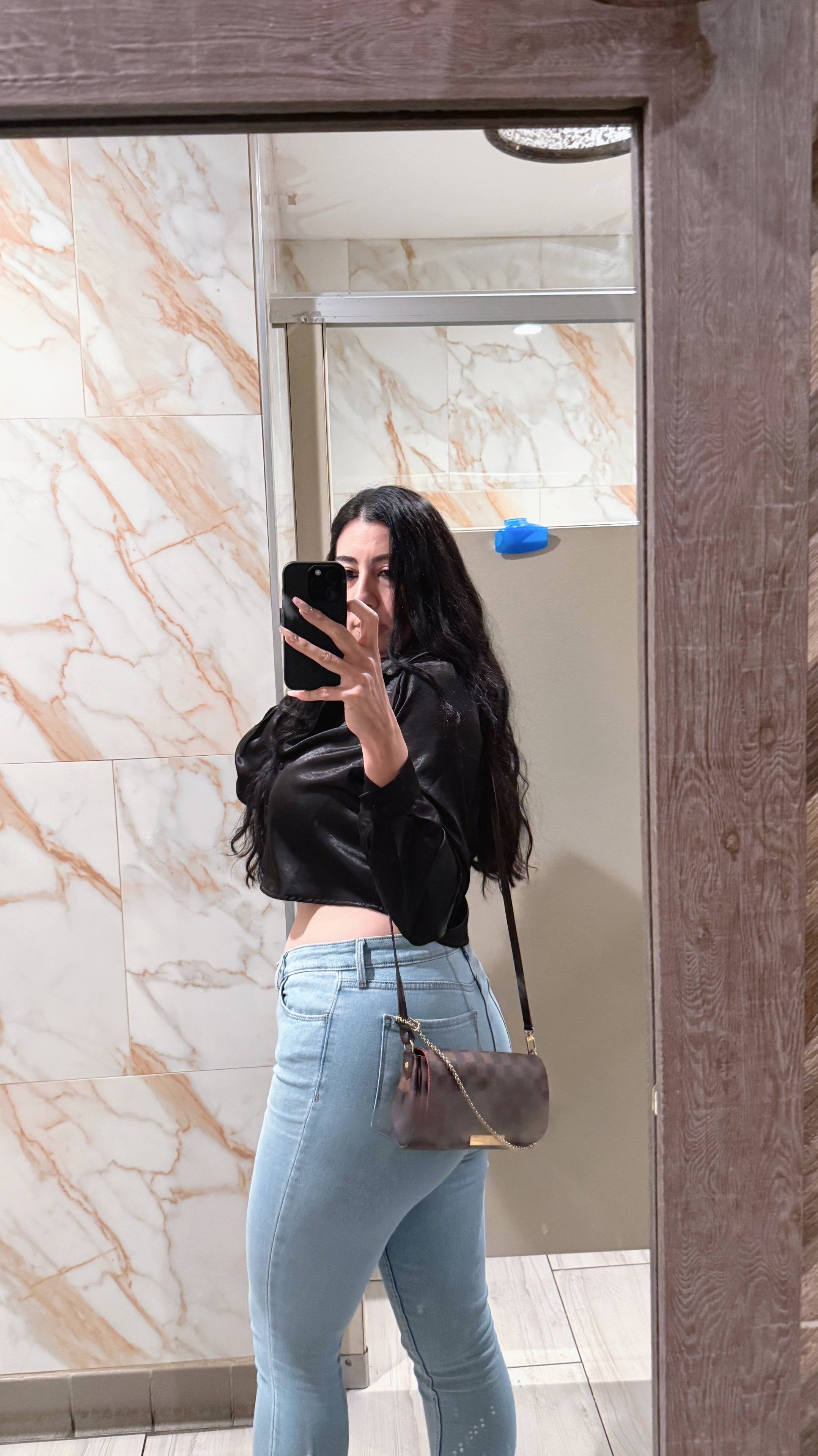 @LaBuenoA