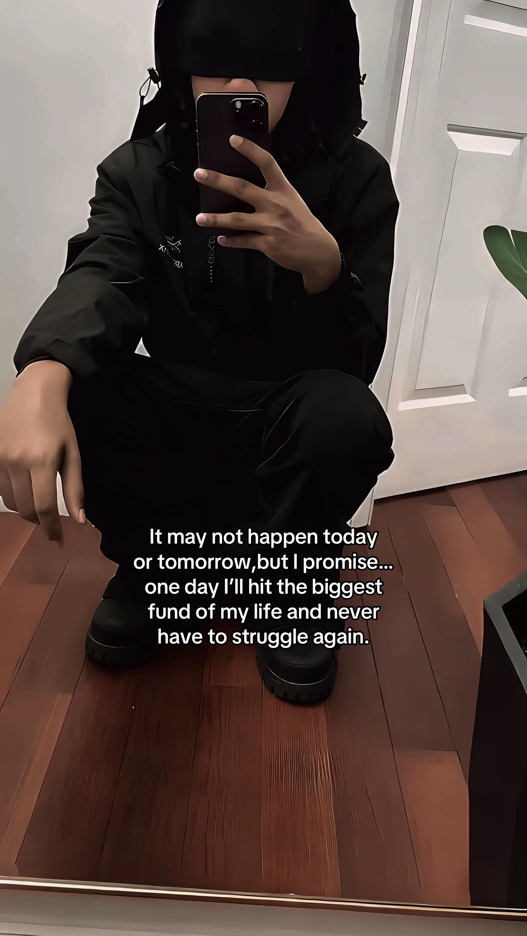 @Not.chris🗿🖤