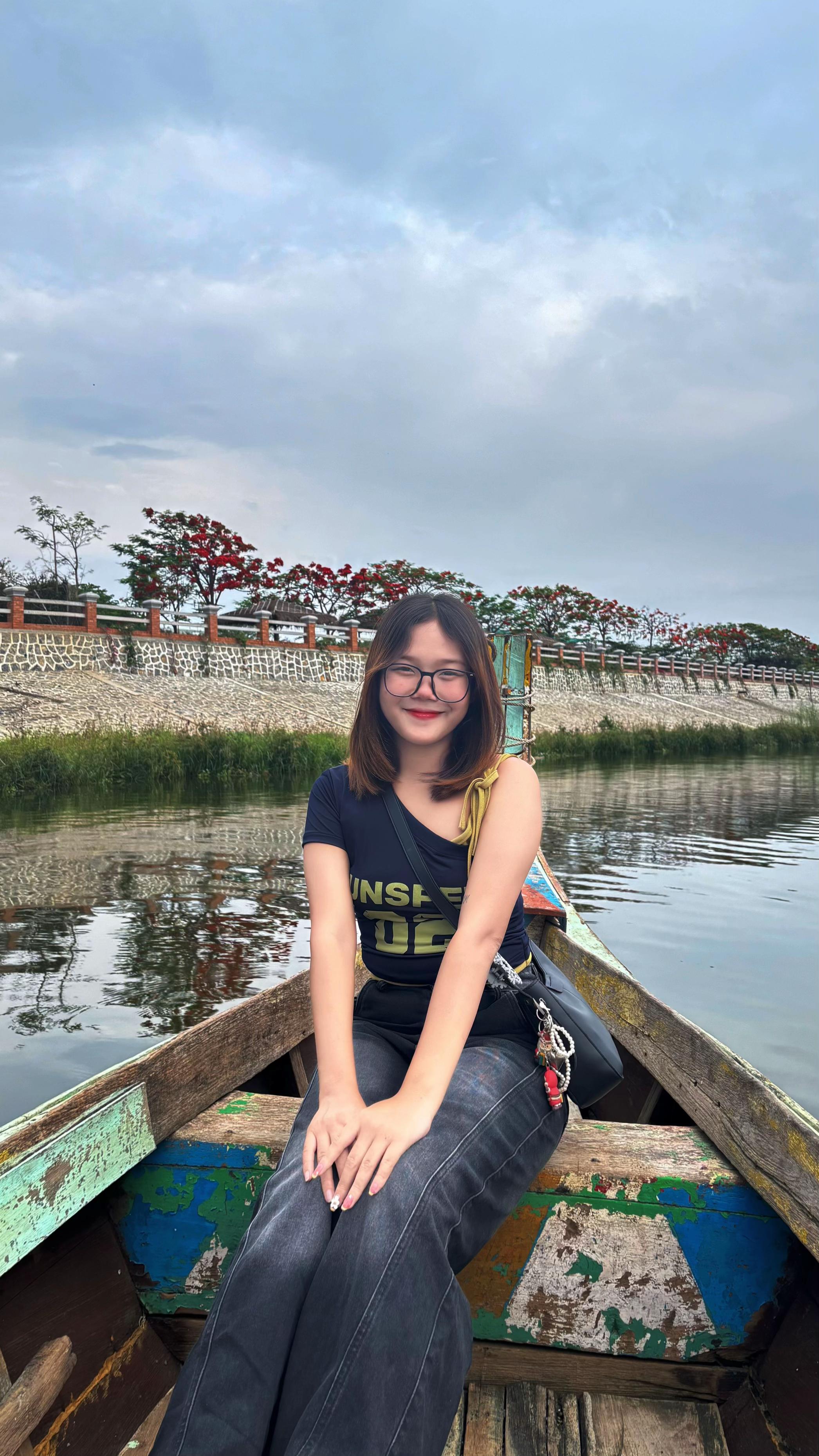 @Phyu