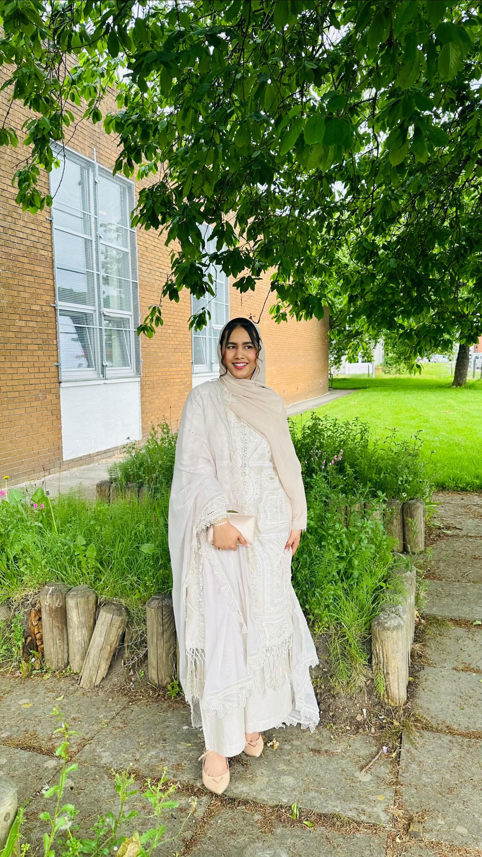 @shamla_aathif