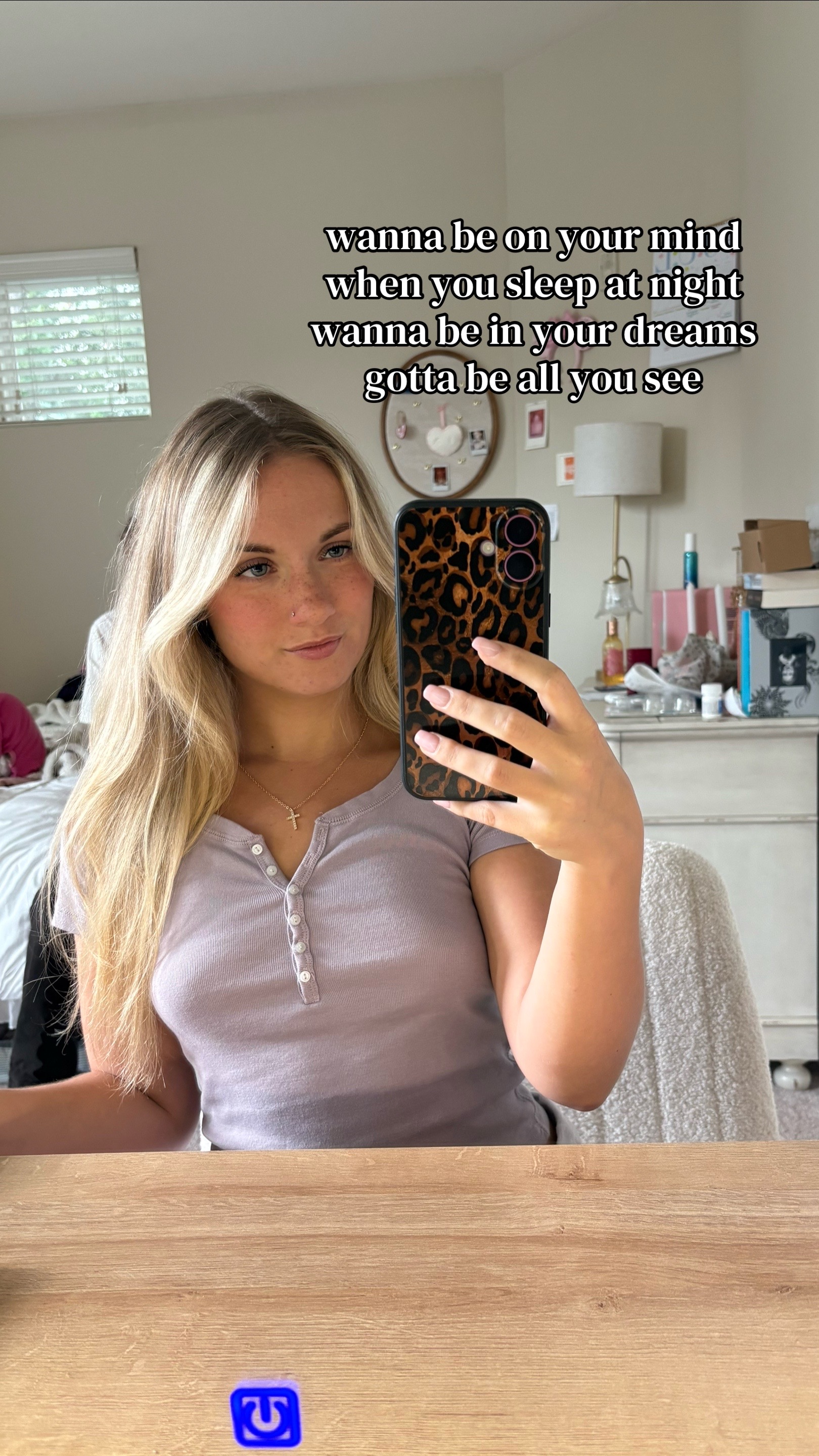 @hannahlybrand