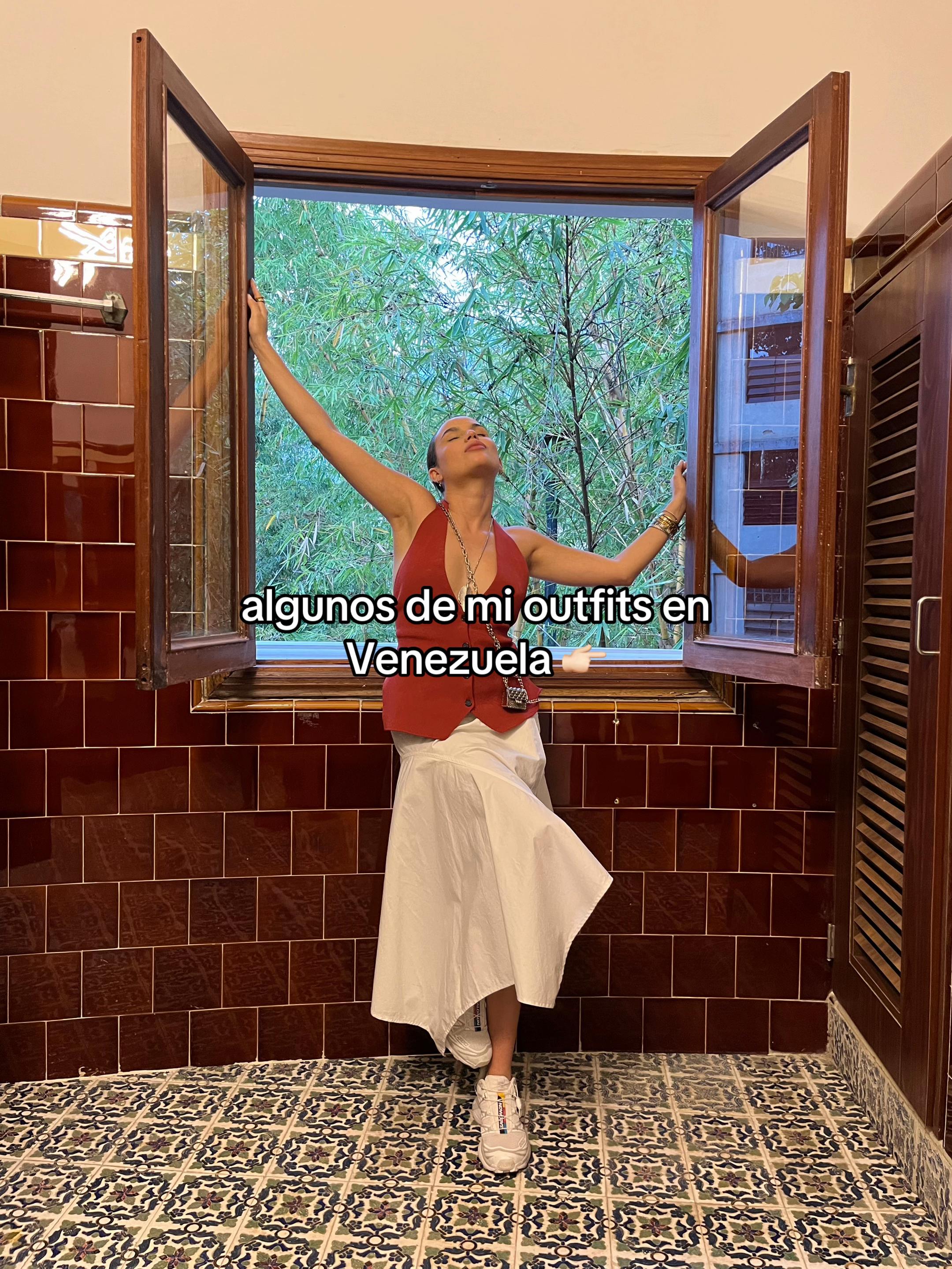 @Valeria Dickson