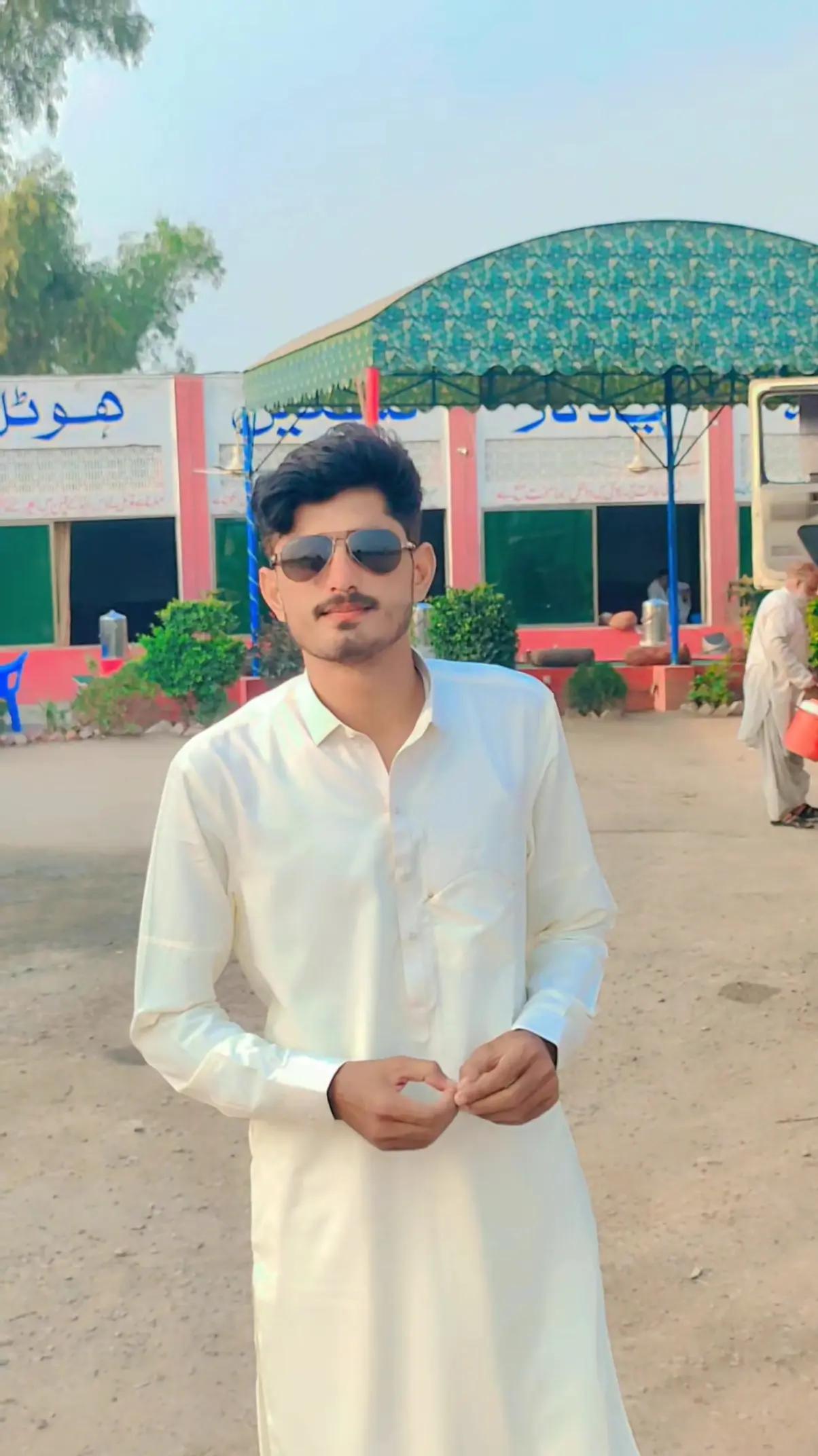 @zafar Chiniot
