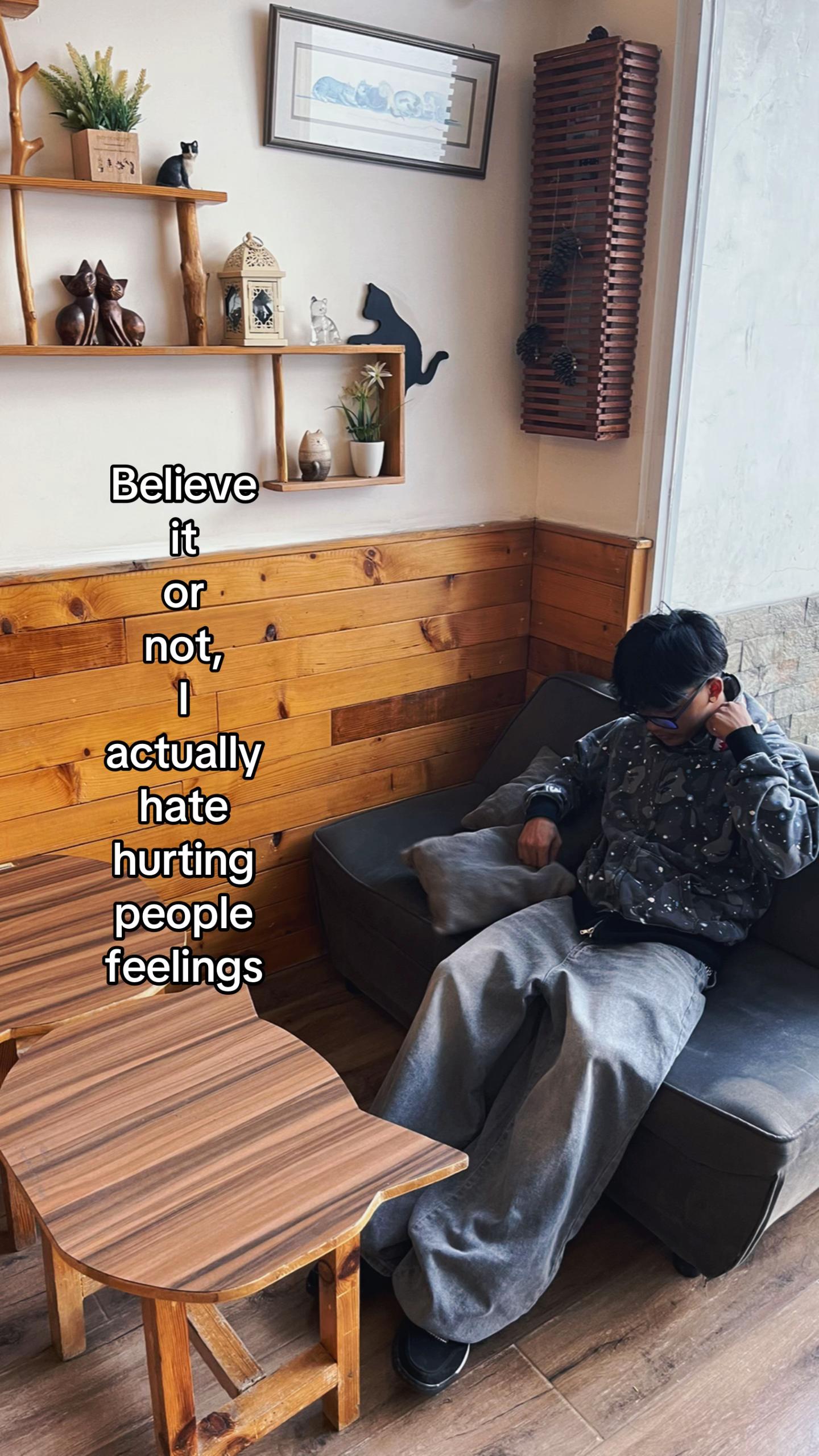 @𝓬𝓻𝓵
