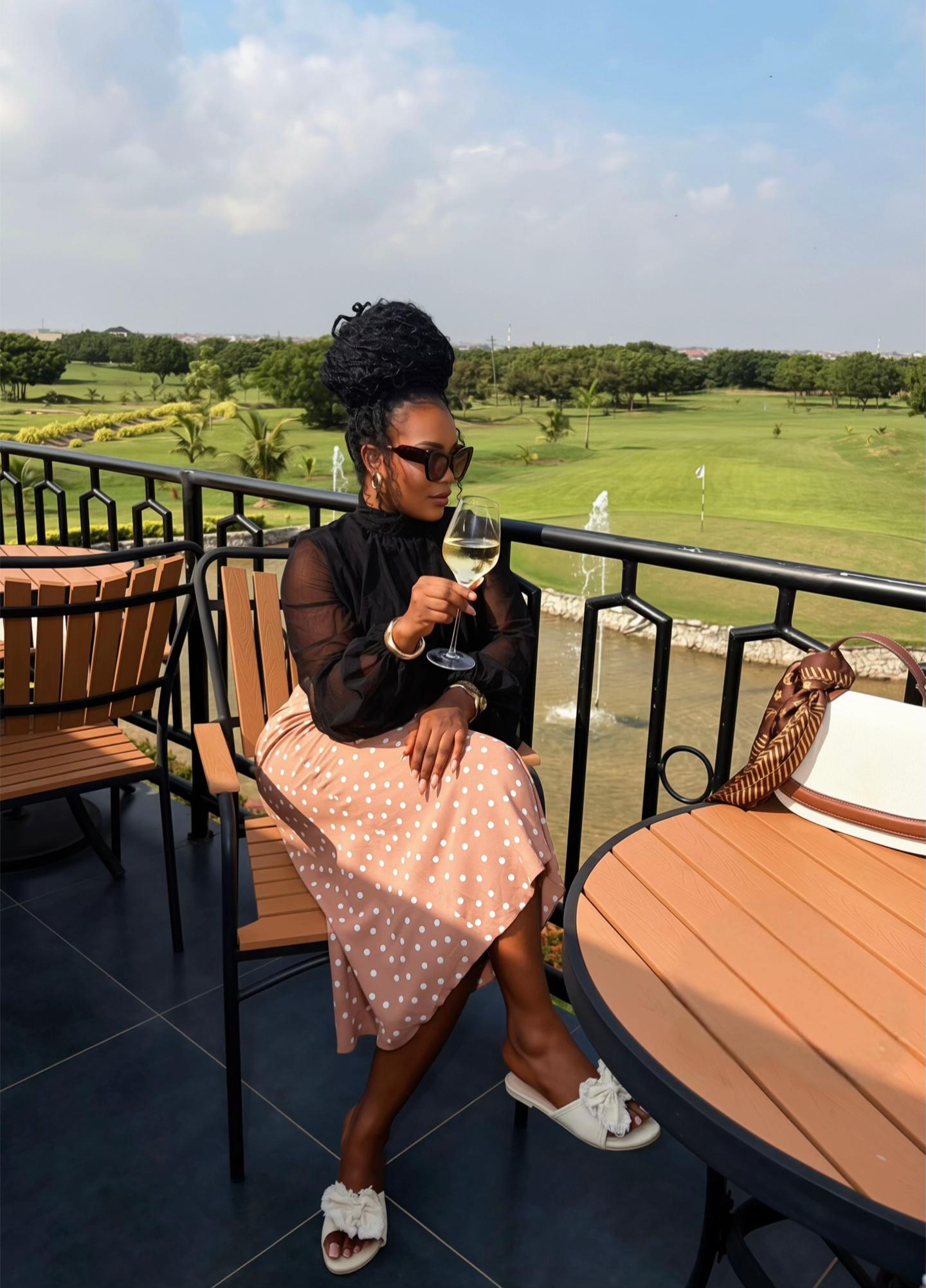 @Gina West🇬🇭