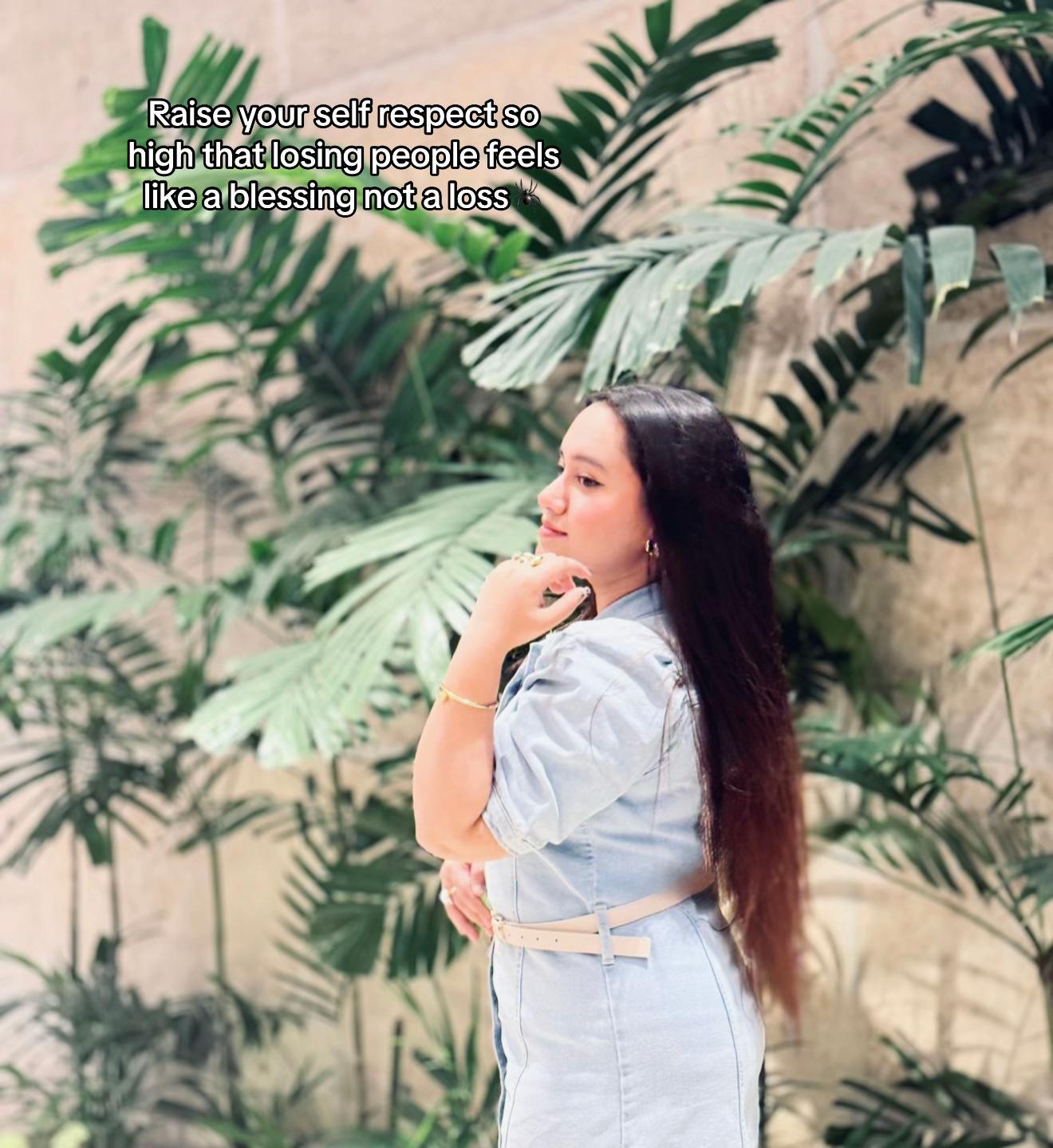 @Sadia🍒