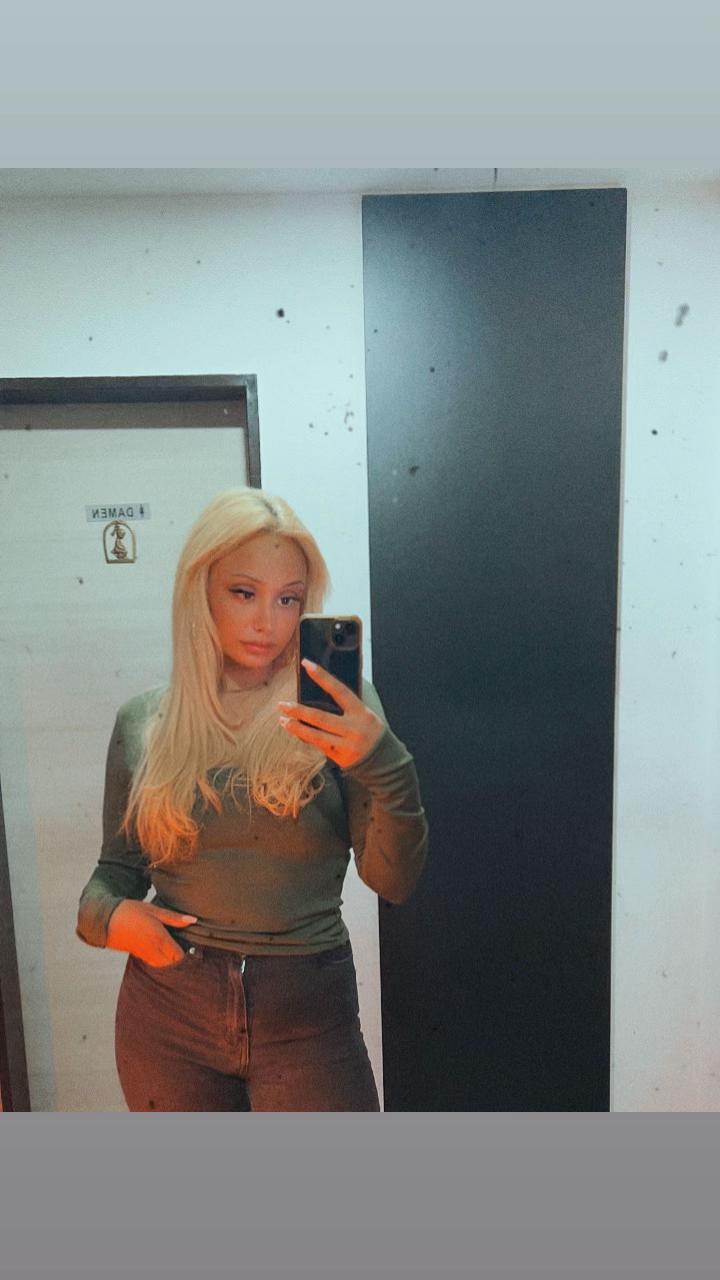@bellaa_blond