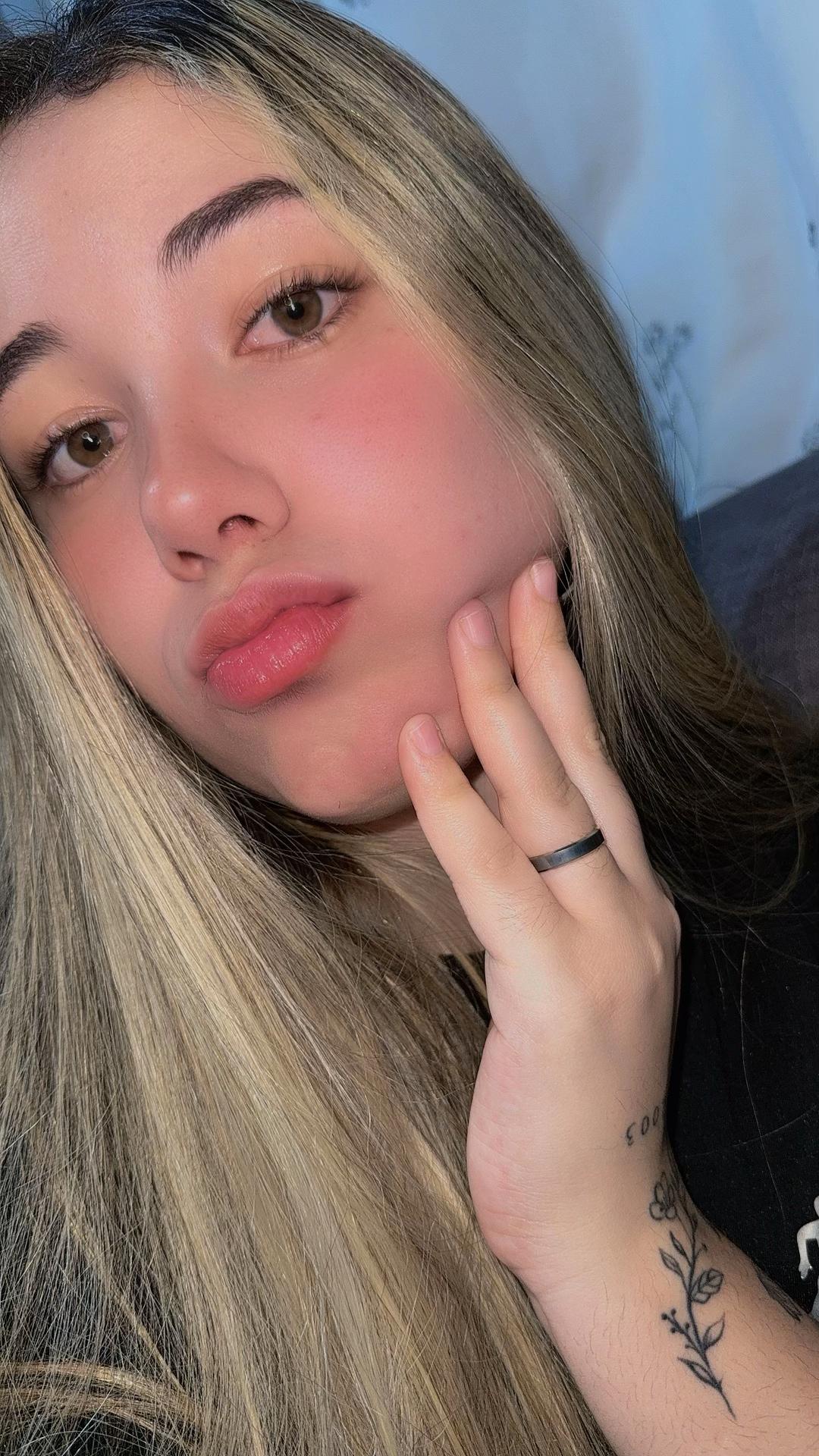 @Let&iacute;cia Santos