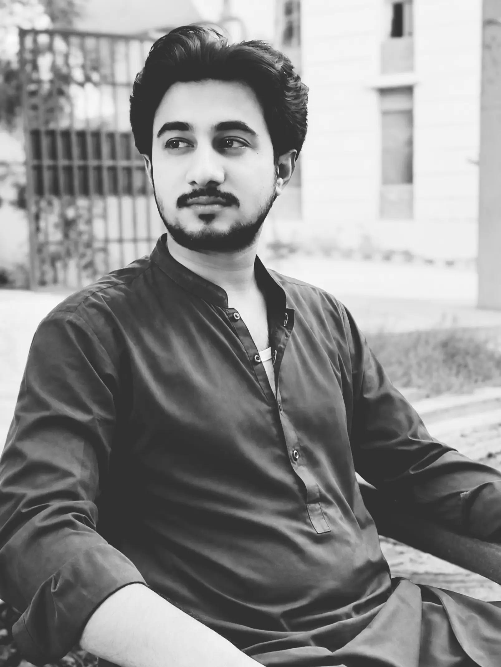 @Saqib_Alyyyy💸