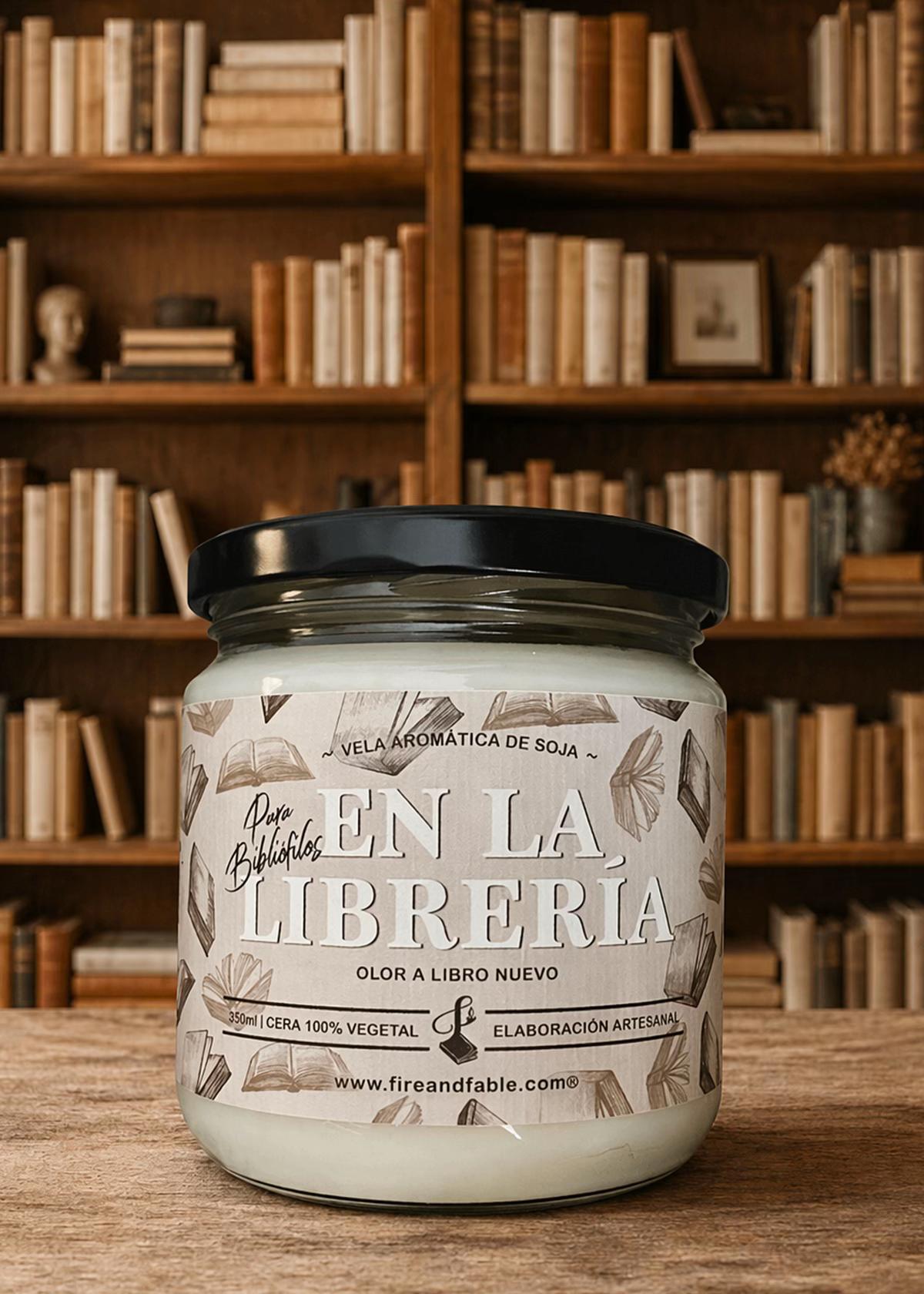 @FIRE & FABLE&reg; Velas arom&aacute;ticas